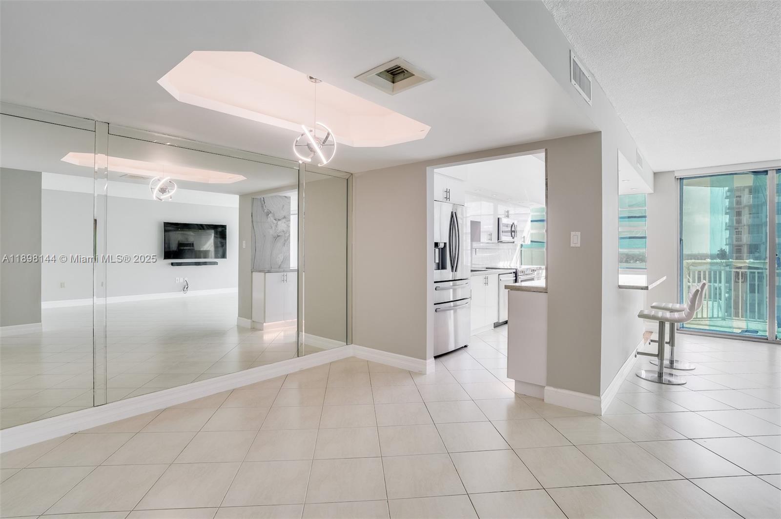 DEL PRADO MARINA - Residential