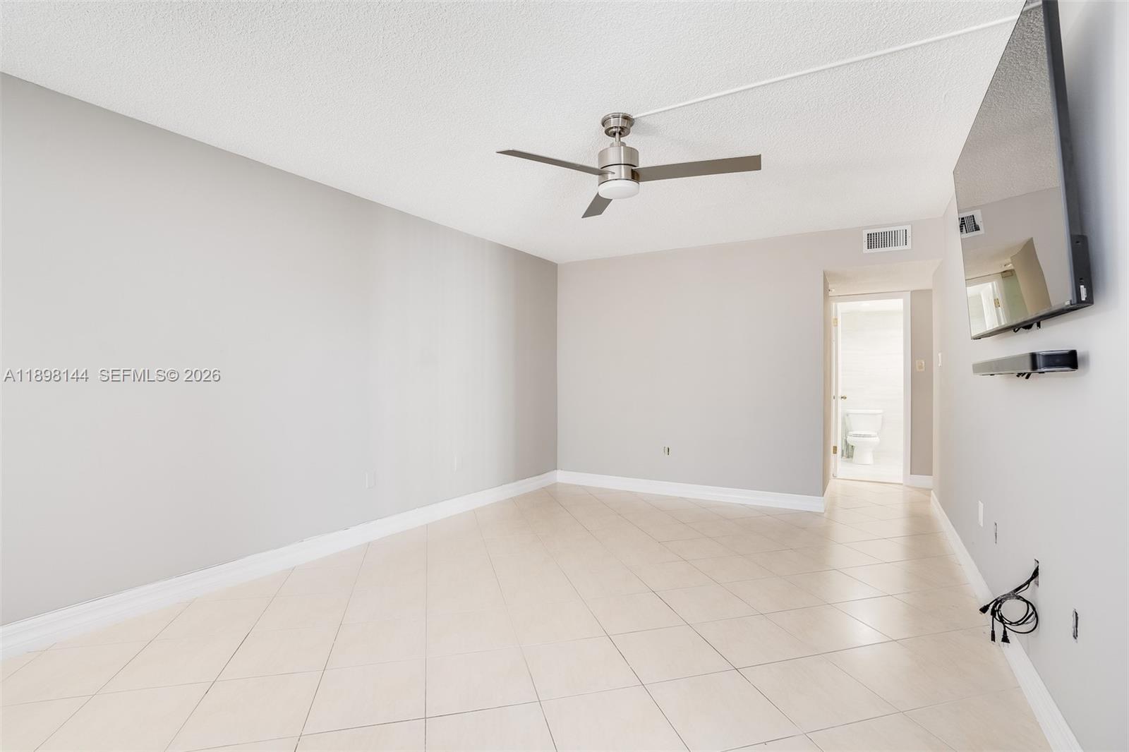 DEL PRADO MARINA - Residential