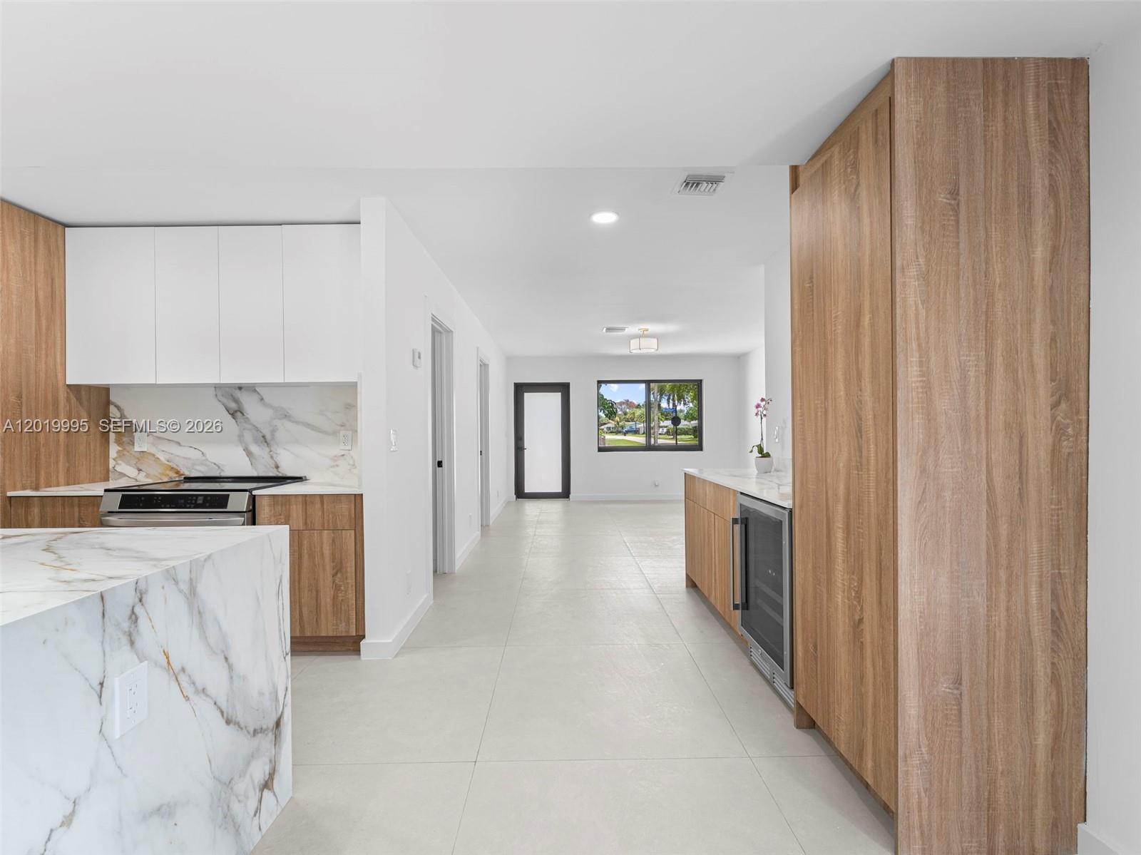 NORTH PALM BEACH VILLAGE - Residential