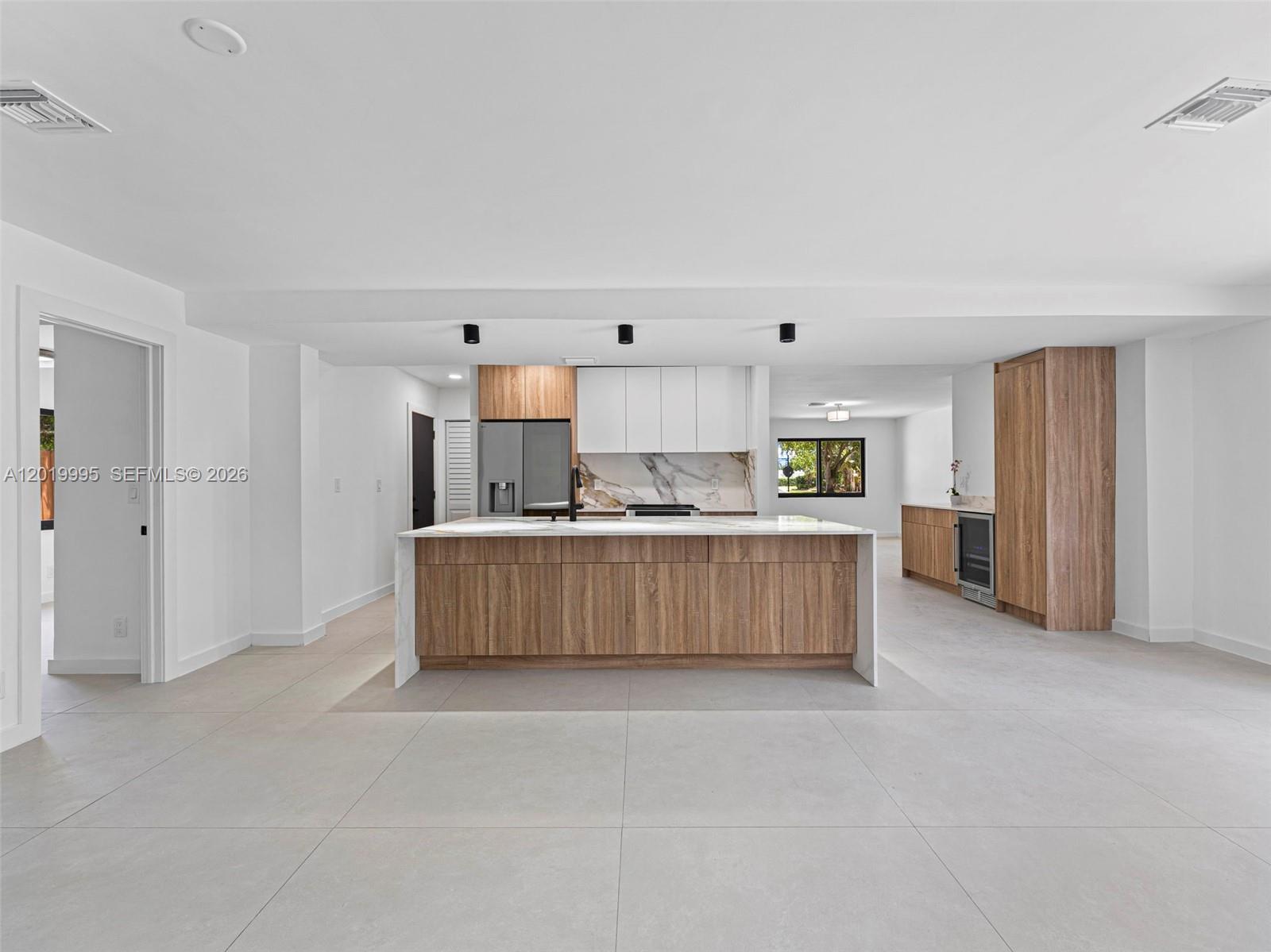 NORTH PALM BEACH VILLAGE - Residential