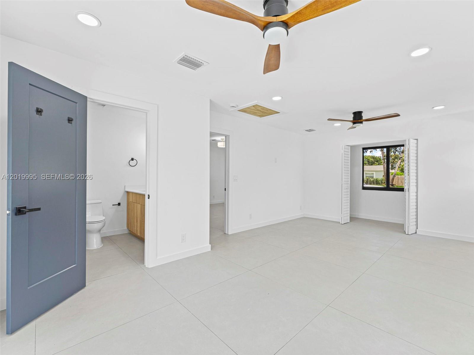 NORTH PALM BEACH VILLAGE - Residential