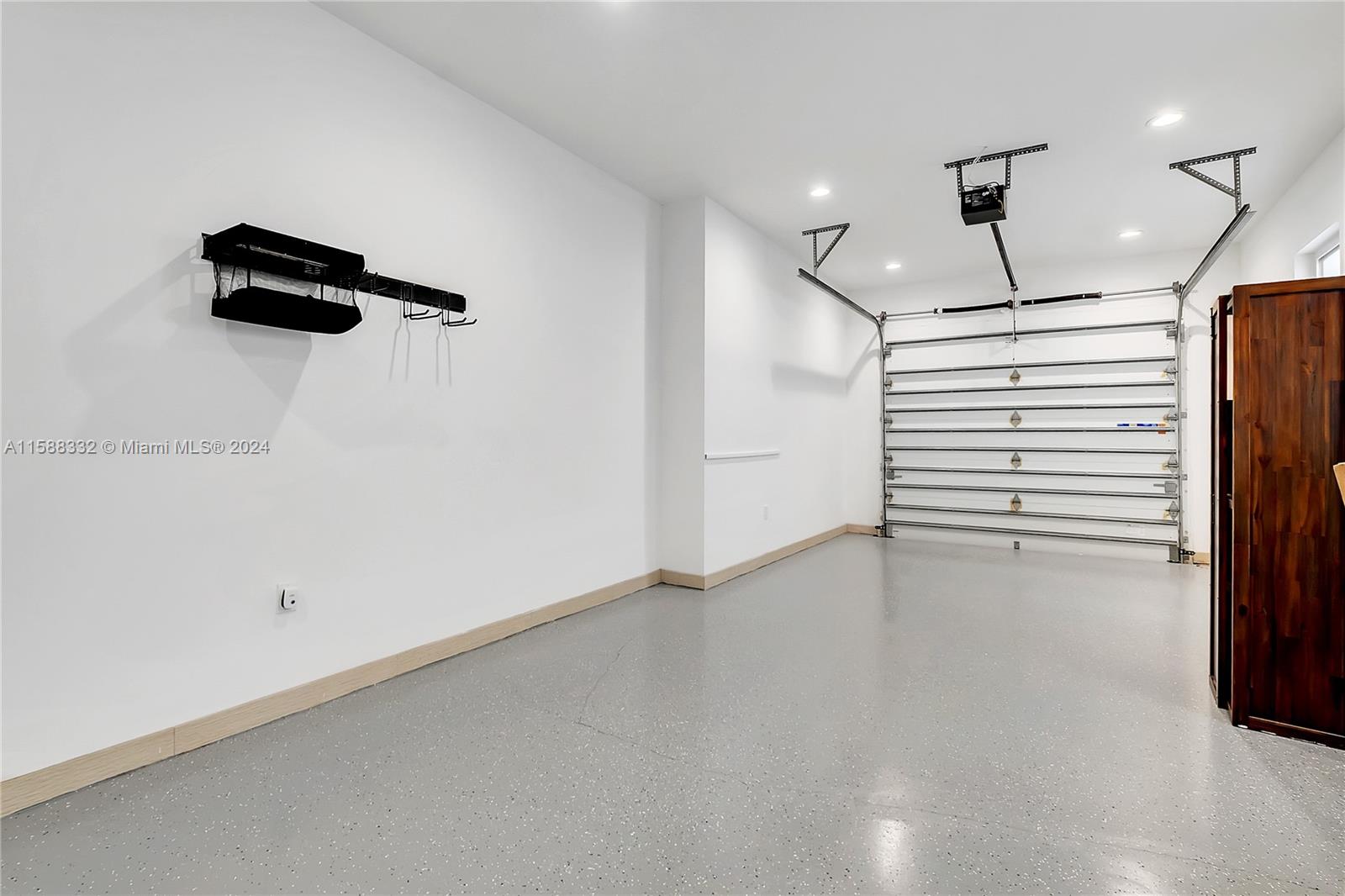 HOLLEMAN PARK - Residential