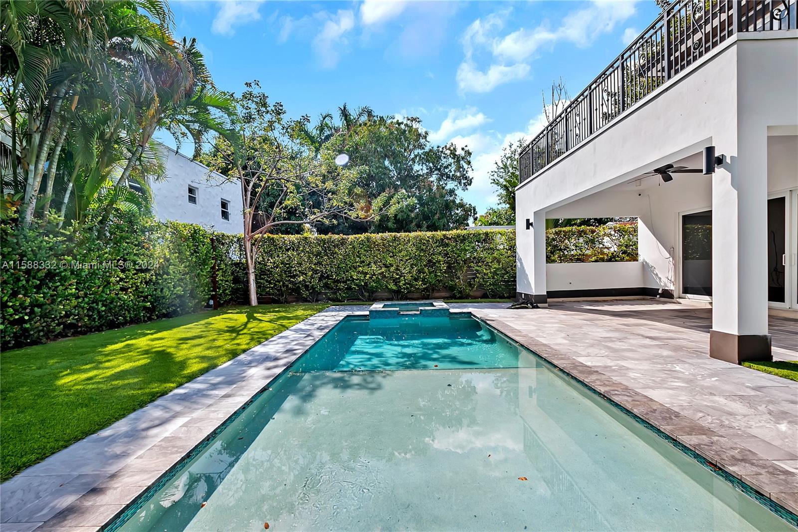 HOLLEMAN PARK - Residential