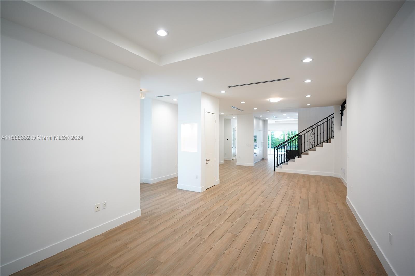 HOLLEMAN PARK - Residential