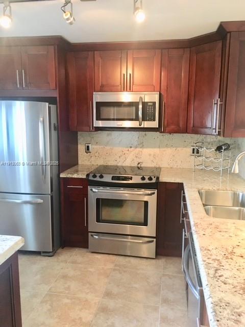 EDEN POINT SOUTH CONDO - Residential Lease