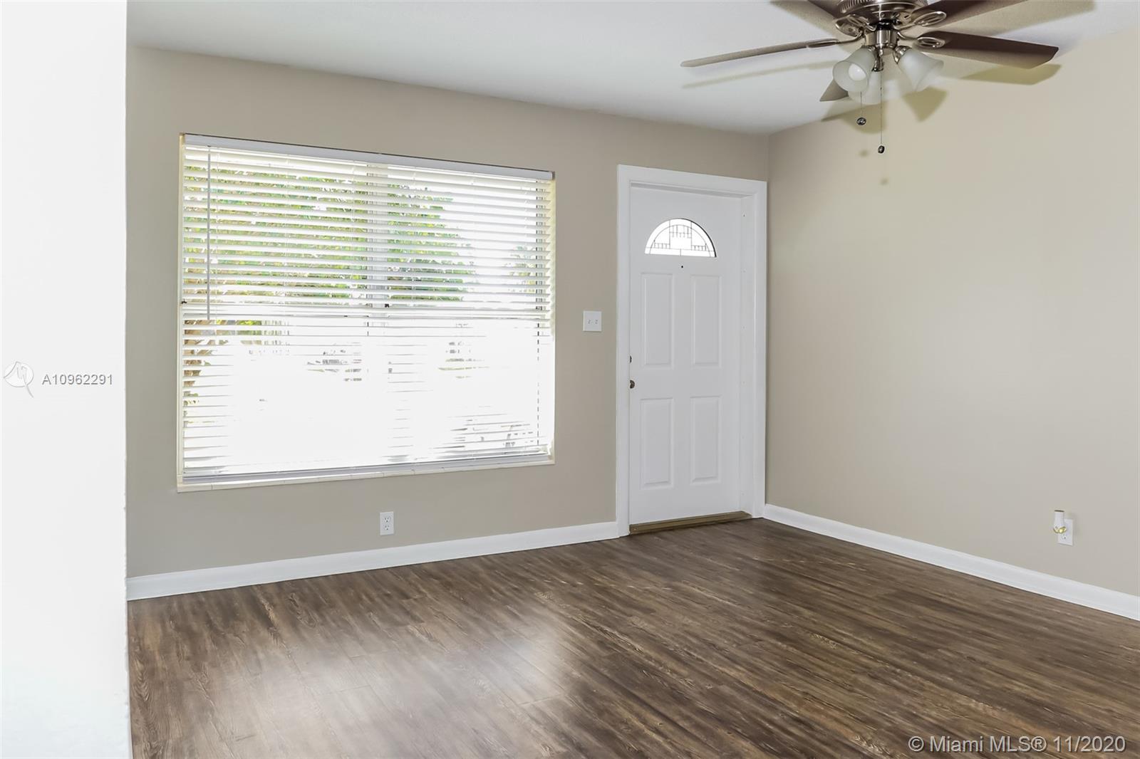 PALM BEACH GARDENS 3 - Residential Lease