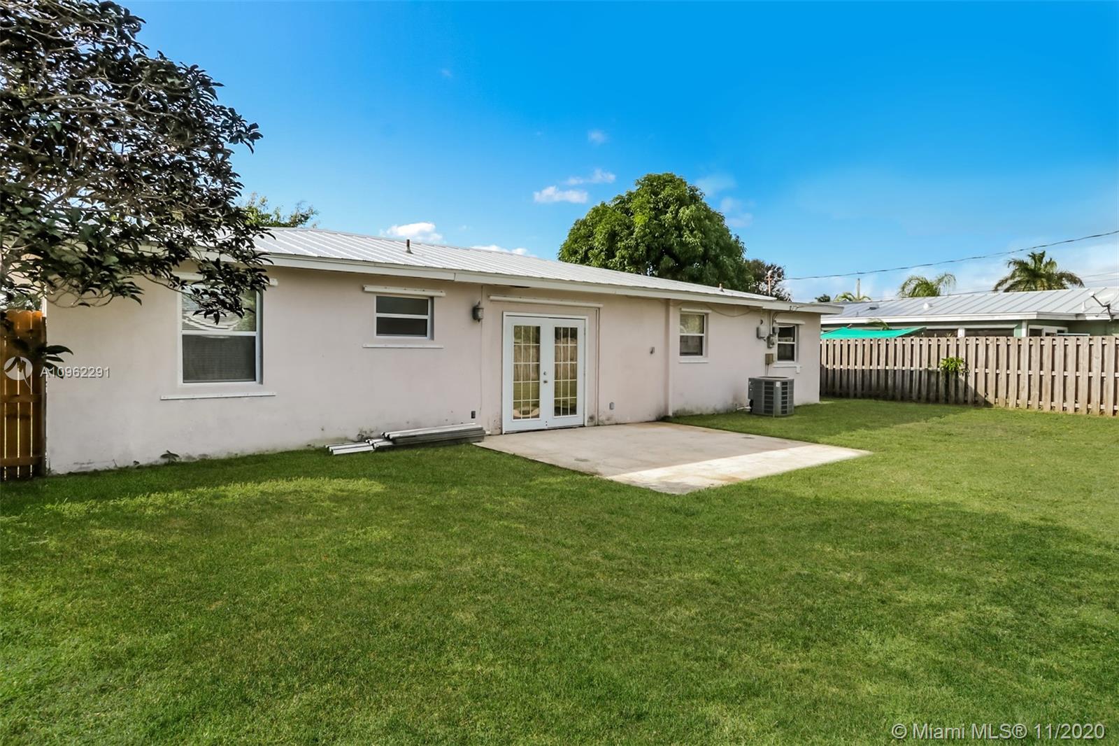 PALM BEACH GARDENS 3 - Residential Lease