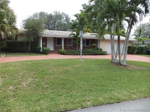 7390 SW 99th St Pinecrest FL 33156