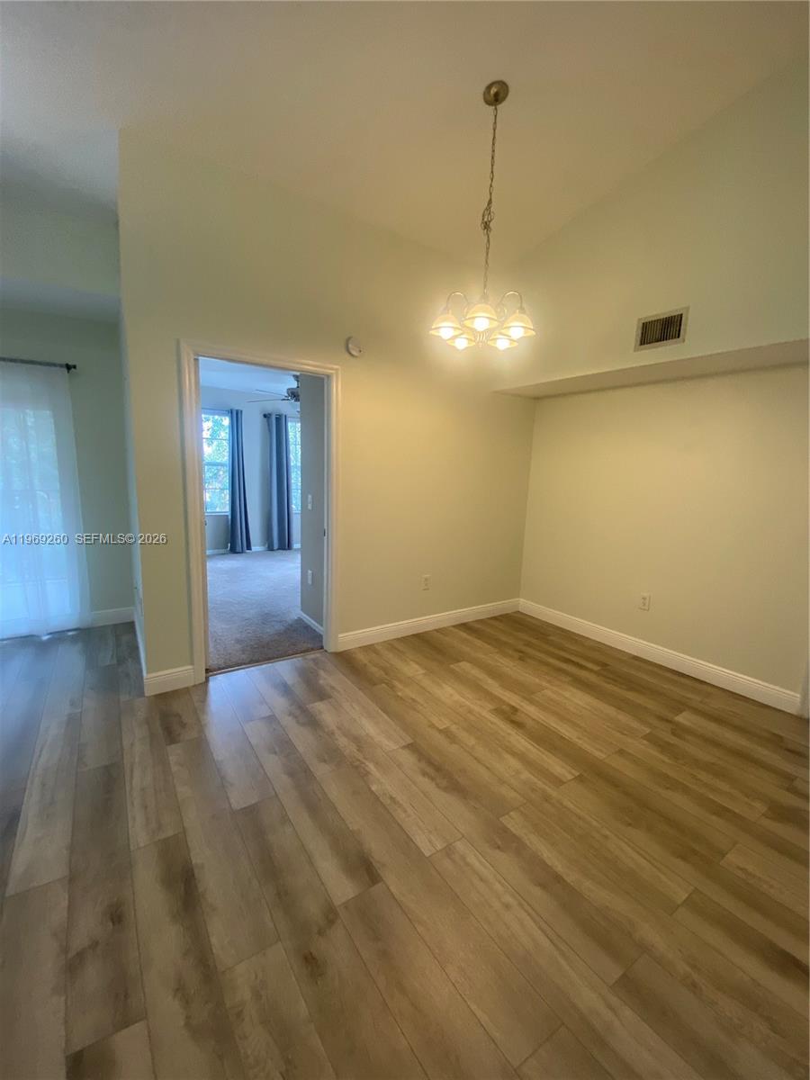 EMERALD ISLE AT LAGUNA LA - Residential Lease