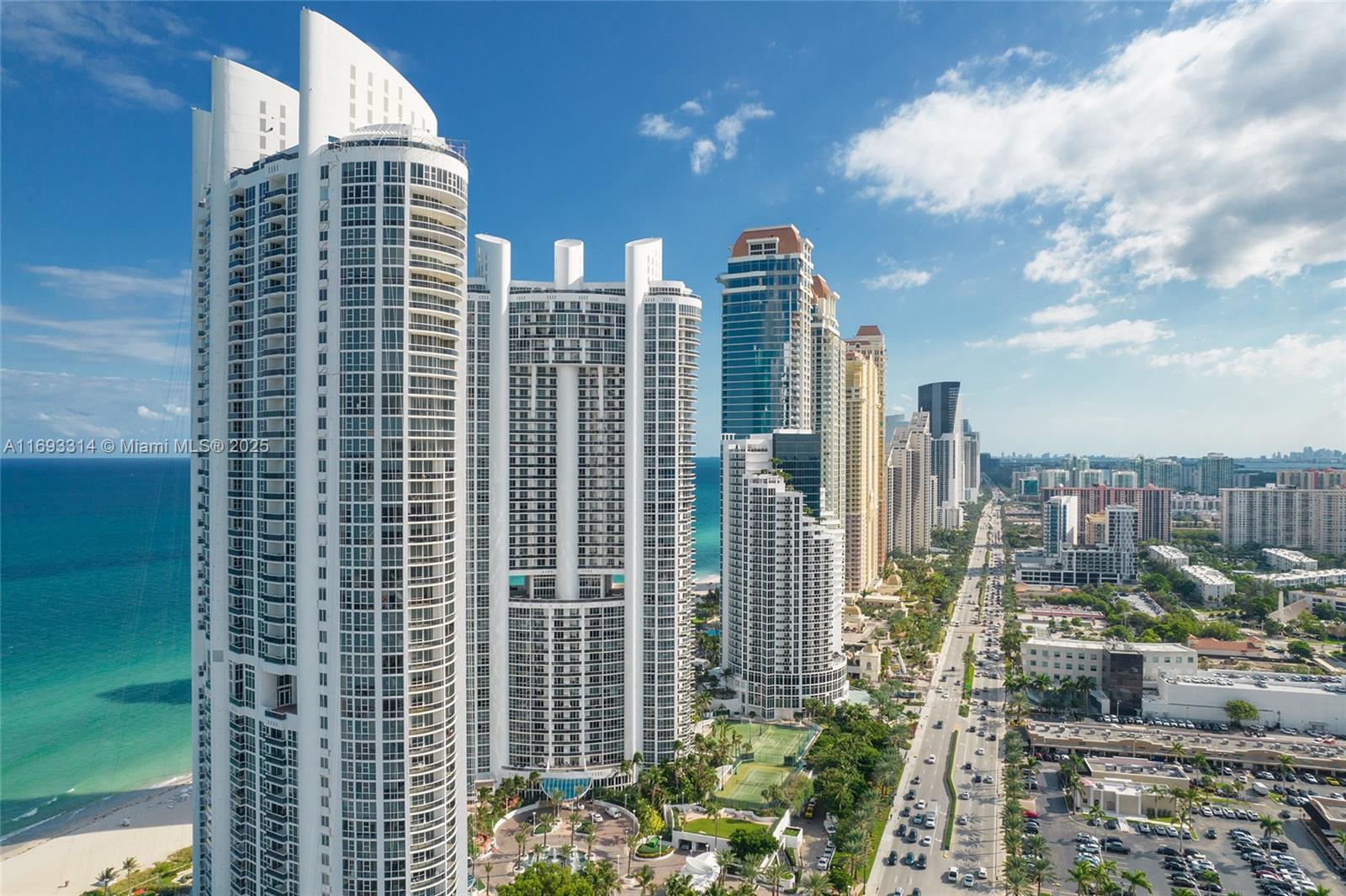 18201 Collins Ave 1002