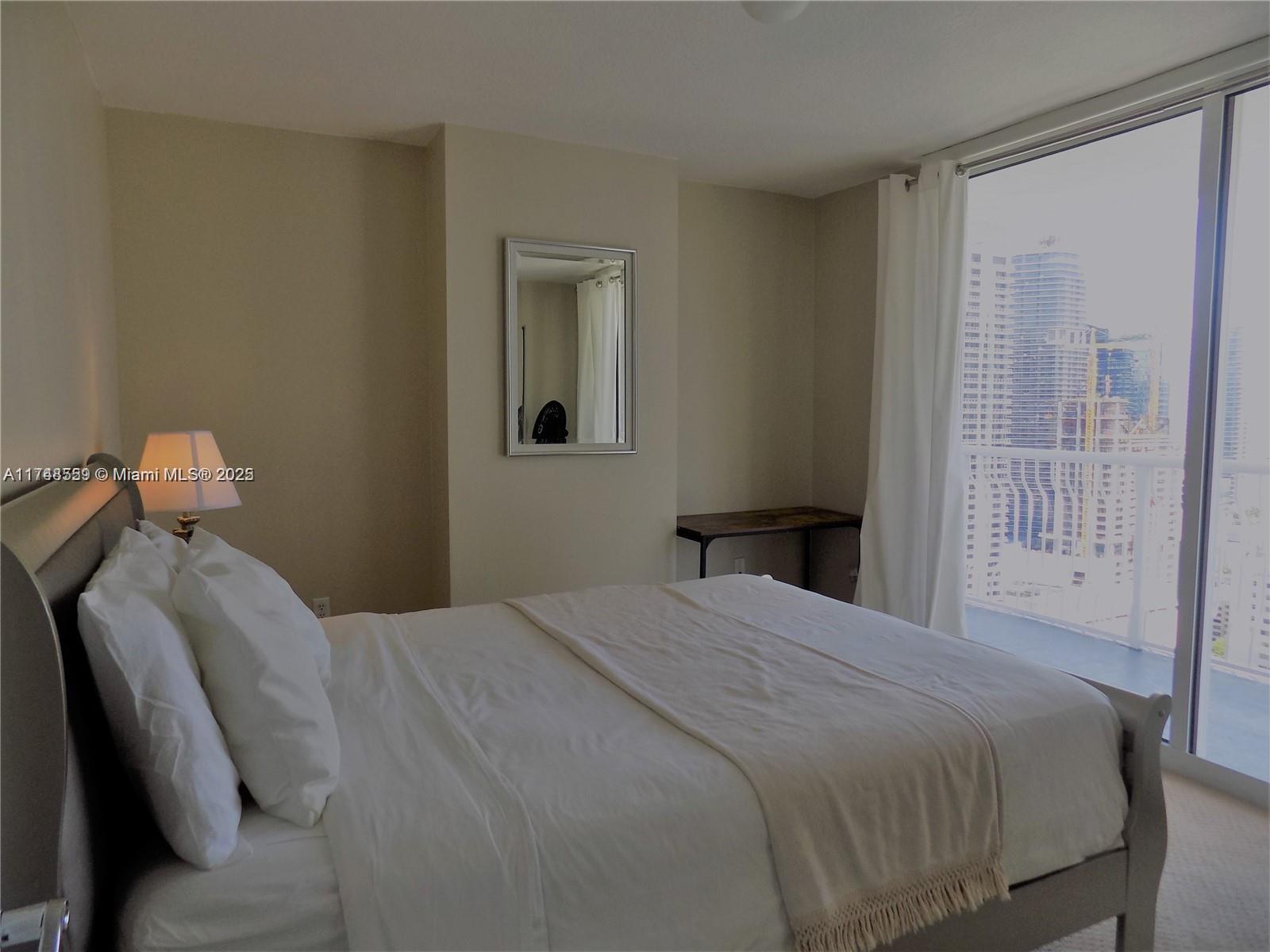 THE CLUB AT BRICKELL BAY - Residential