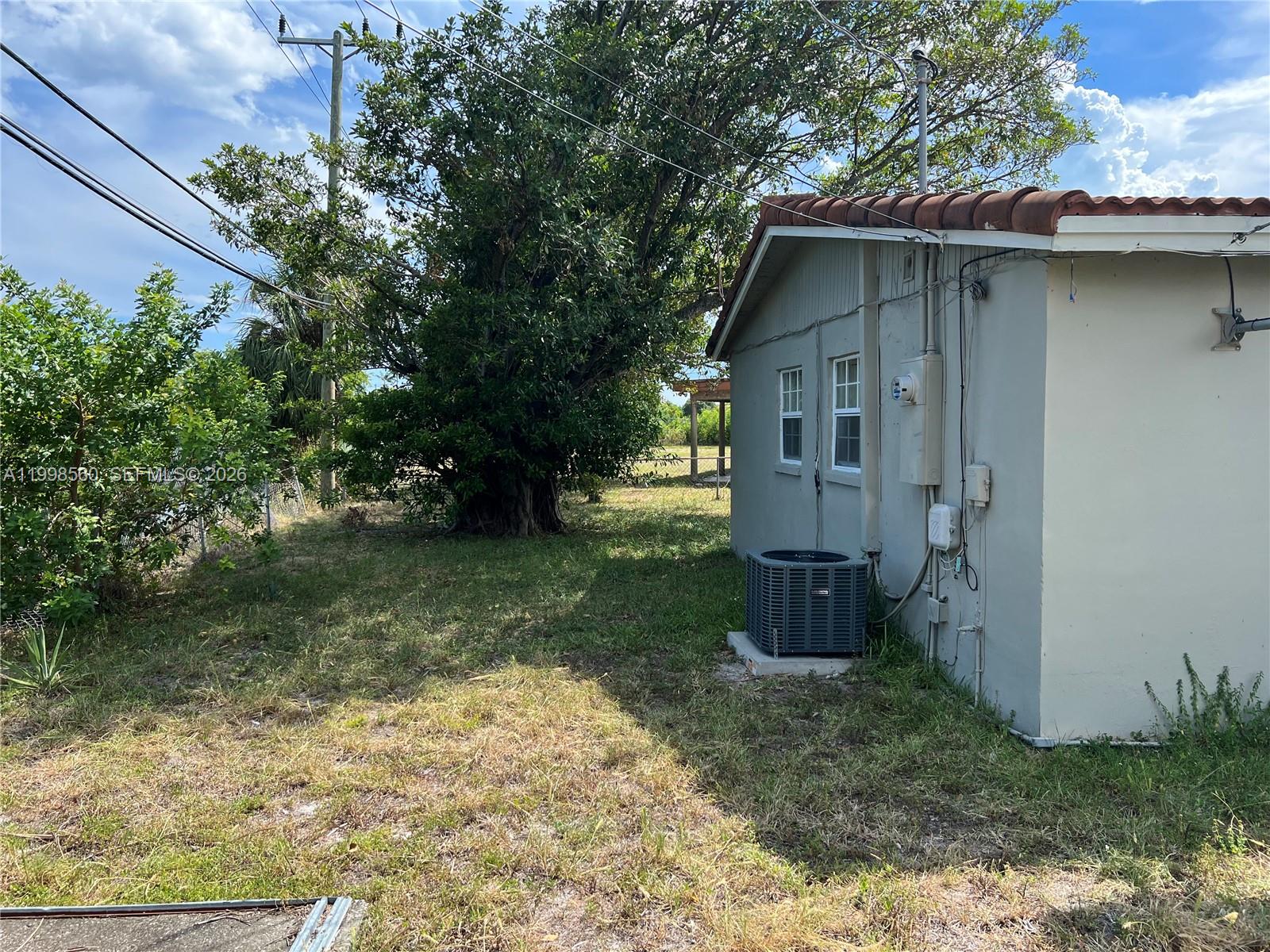 1710 NW 5th Ave 1710