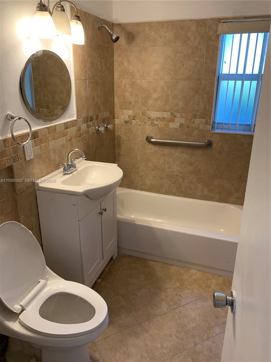 LIBERTY PARK ESTATES SEC - Residential Lease