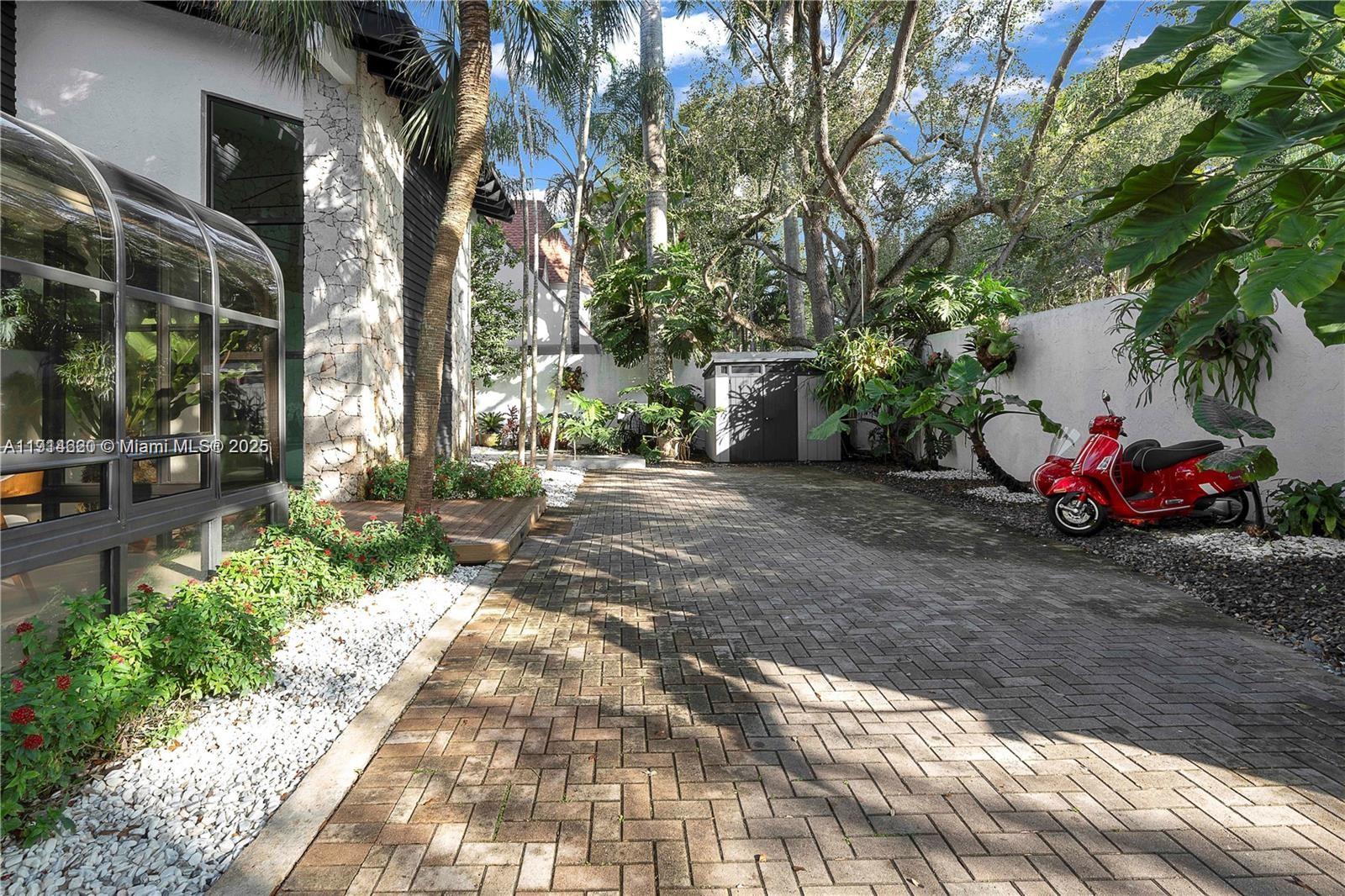 BALDWIN BLUFF - Residential Lease