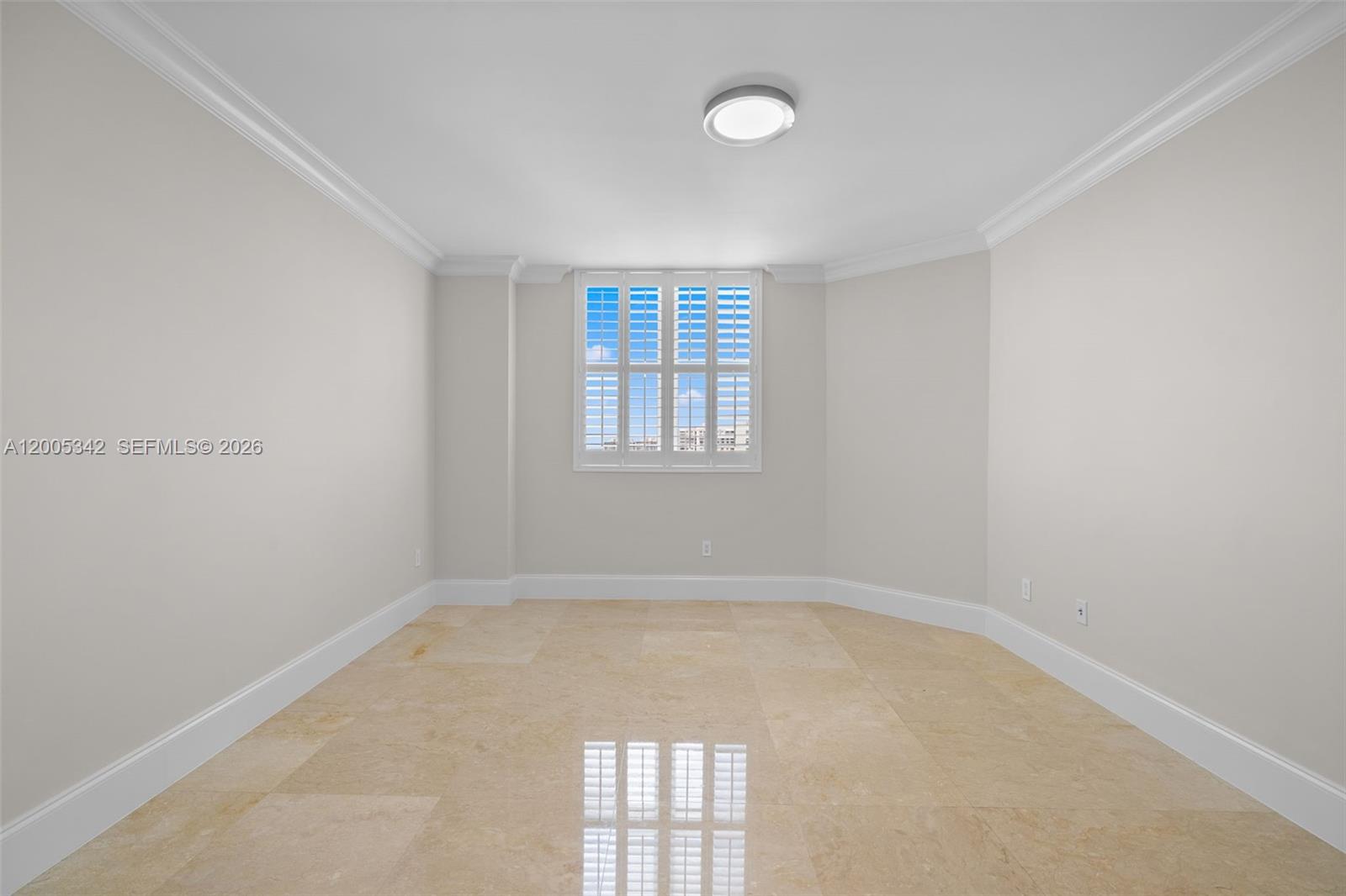 THE PENINSULA II CONDO - Residential