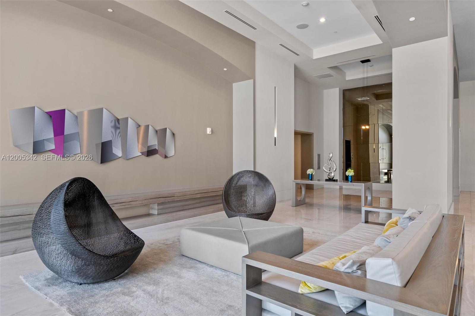 THE PENINSULA II CONDO - Residential