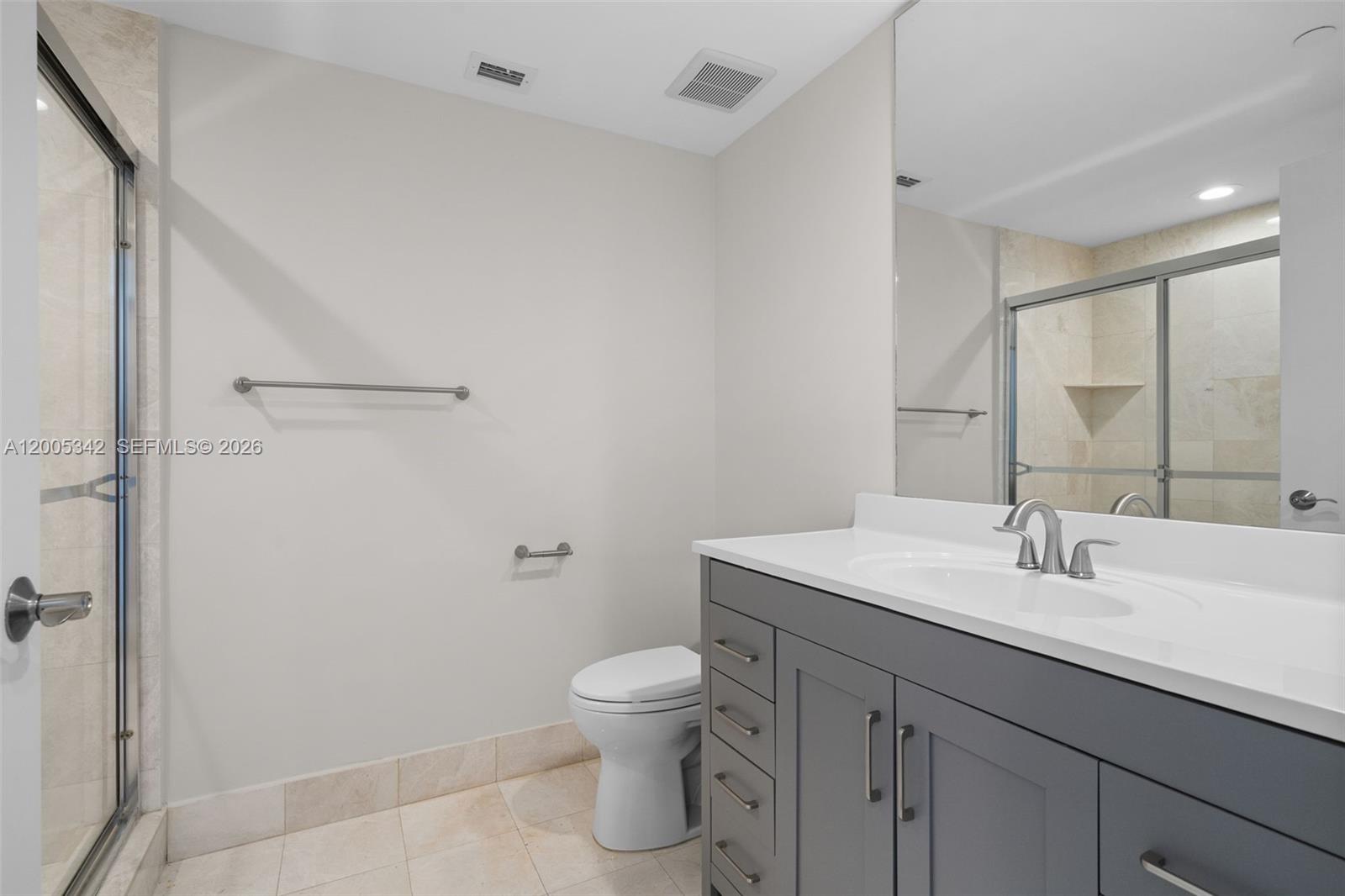 THE PENINSULA II CONDO - Residential