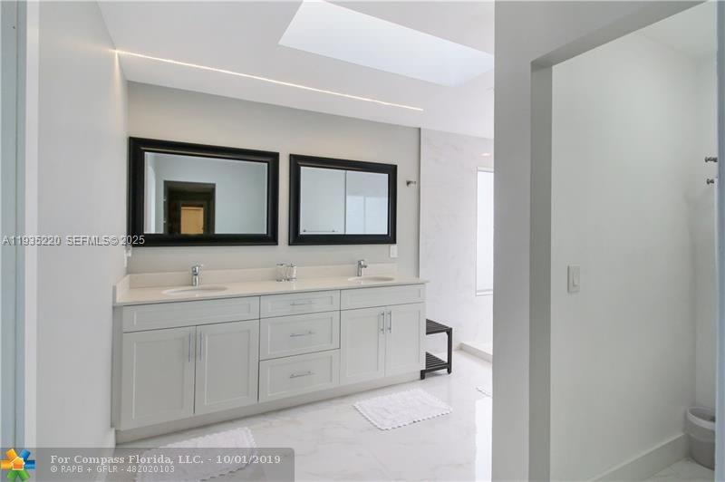 WEST GLEN - Residential