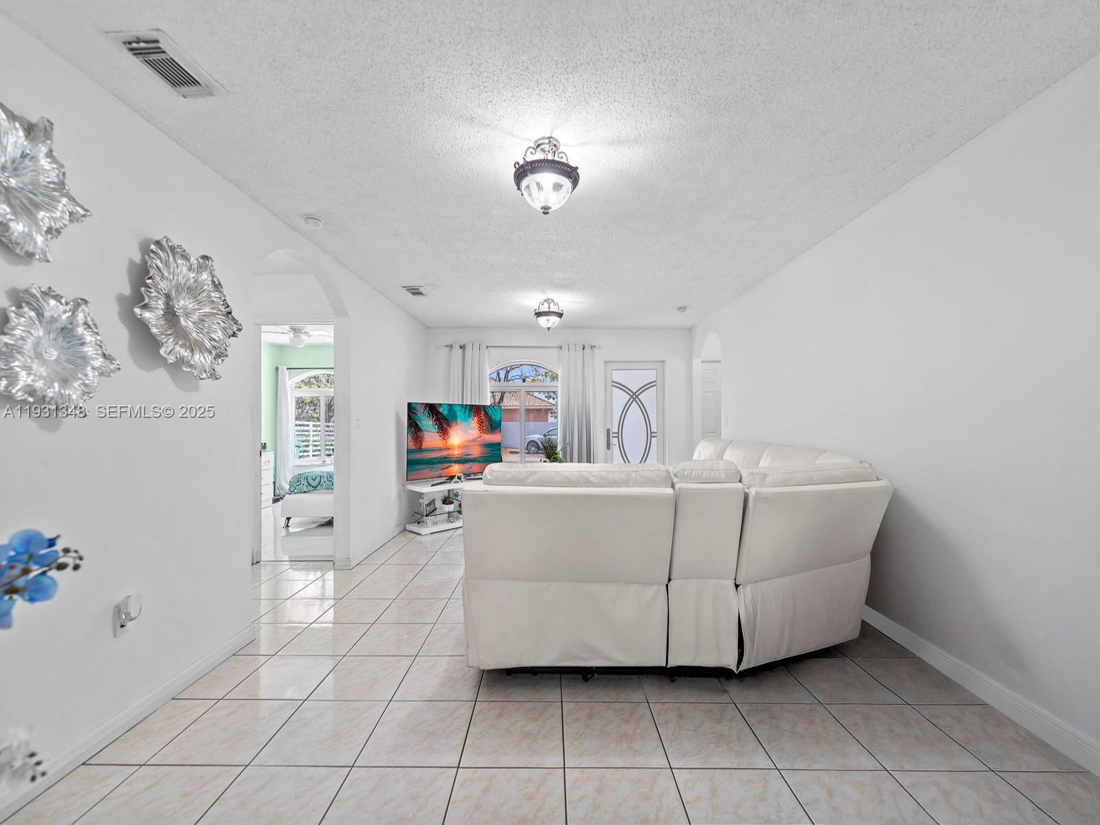 LAKE LUCERNE SEC 7 - Residential