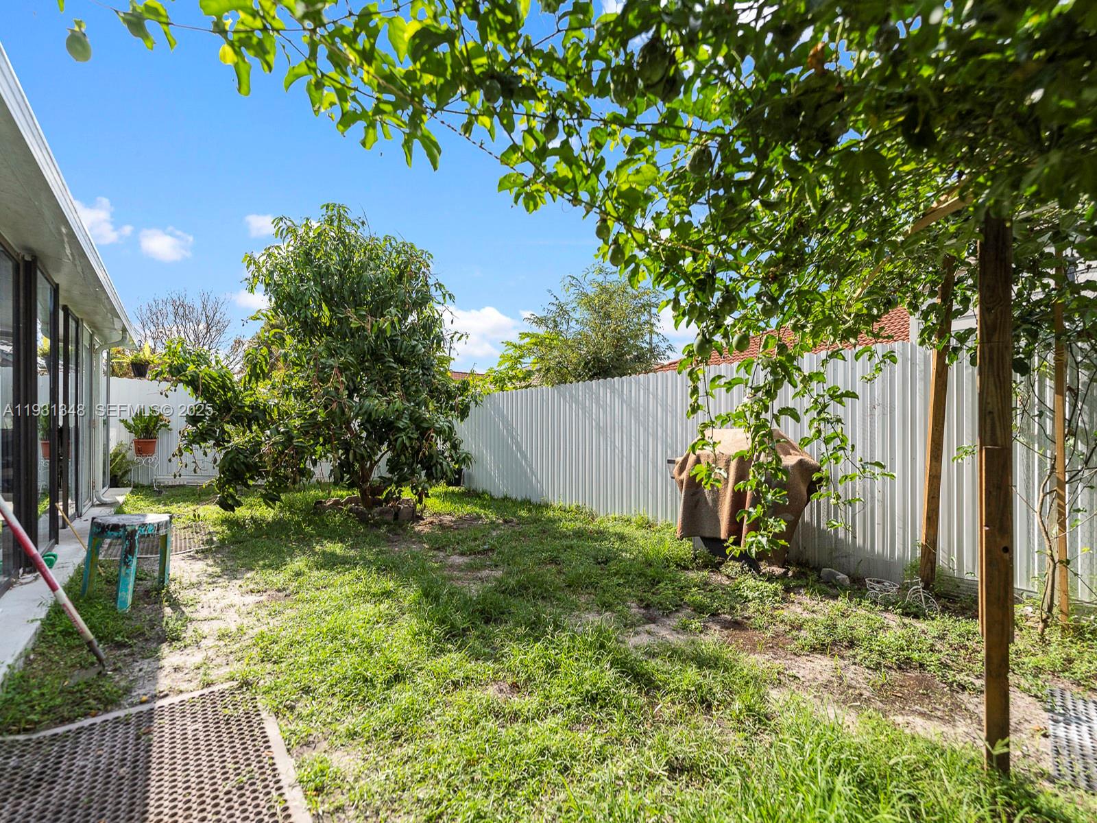 LAKE LUCERNE SEC 7 - Residential