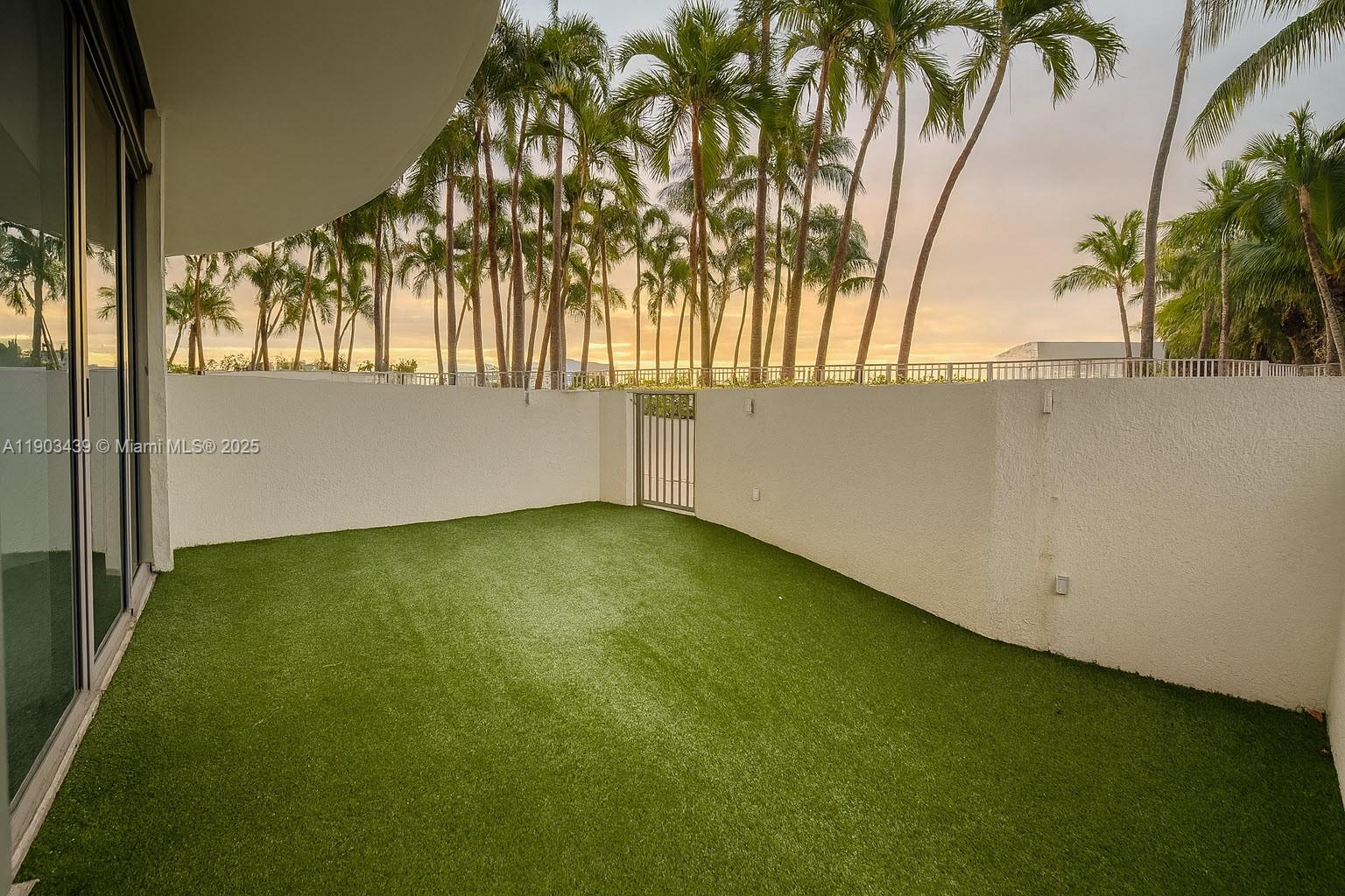 UPTOWN MARINA LOFTS CONDO - Residential