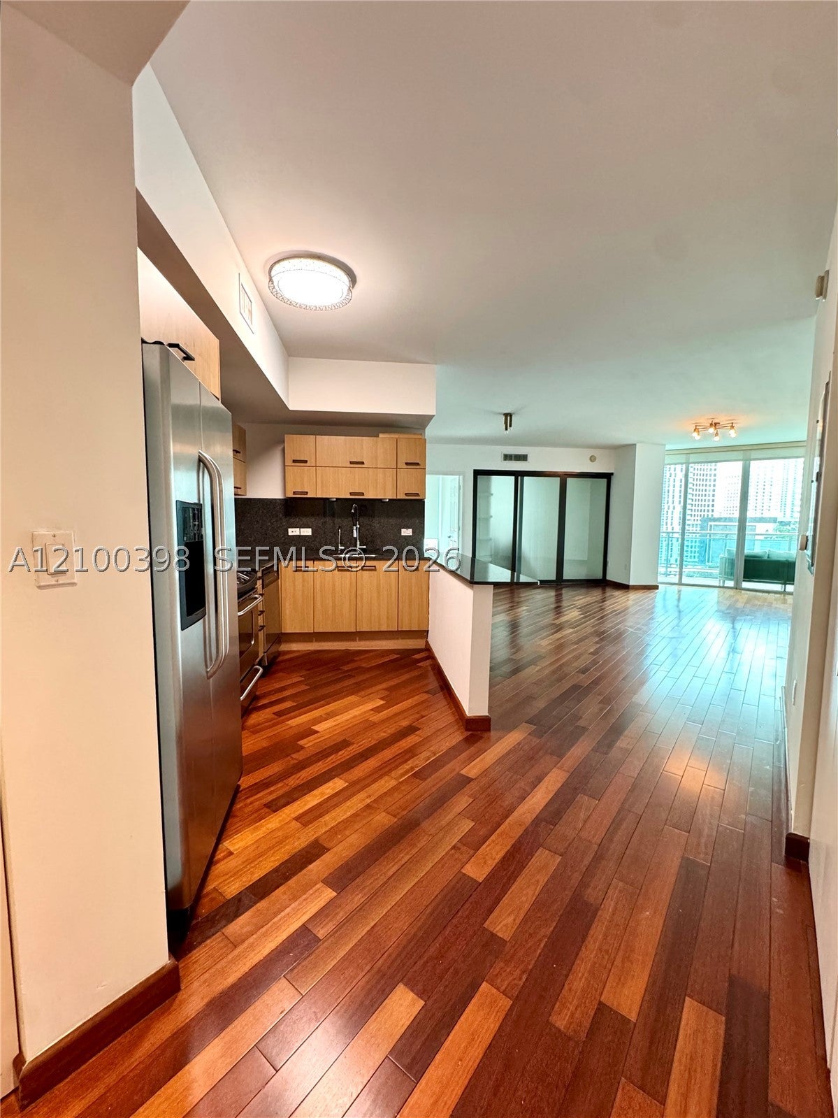 350 S Miami Ave 1502