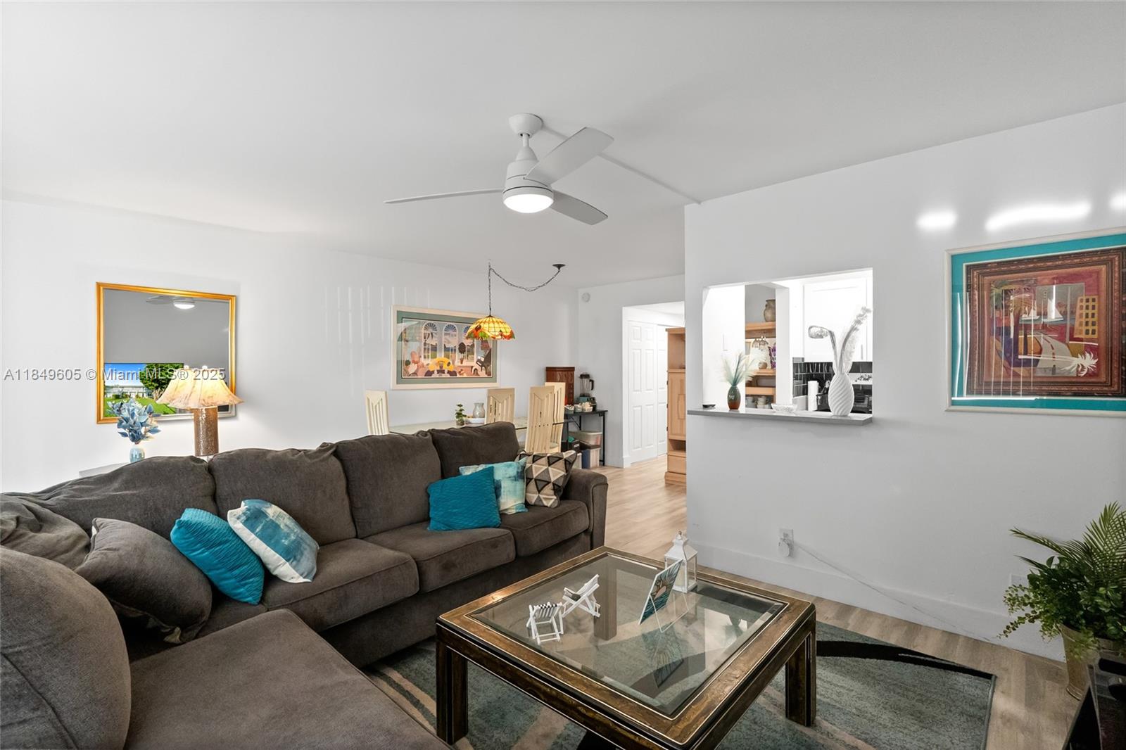 275 Farnham L 275