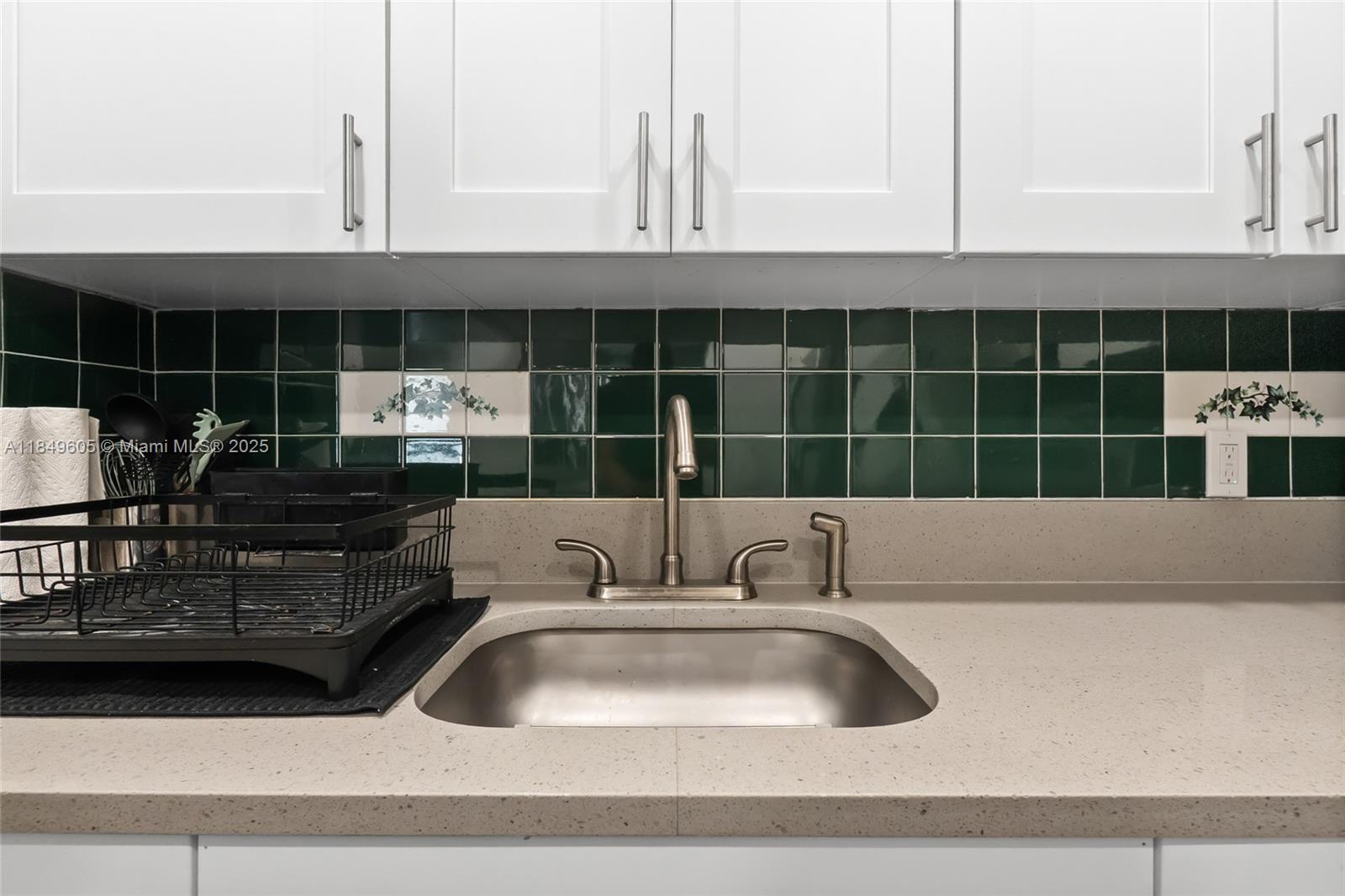 FARNHAM L CONDO - Residential