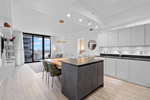 1010 Brickell Ave 4009 Miami FL 33131