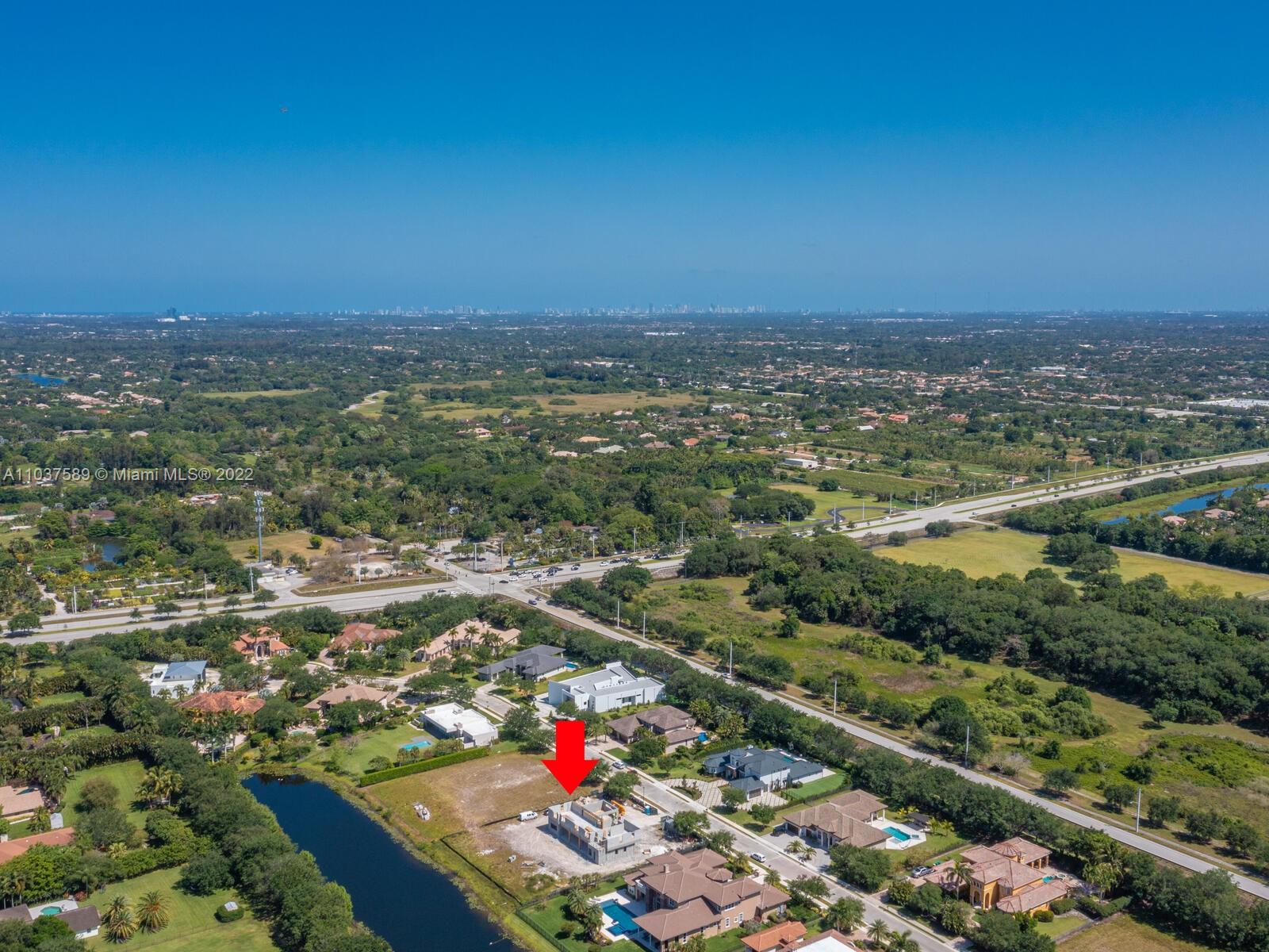 VISTA DEL LAGO - Residential