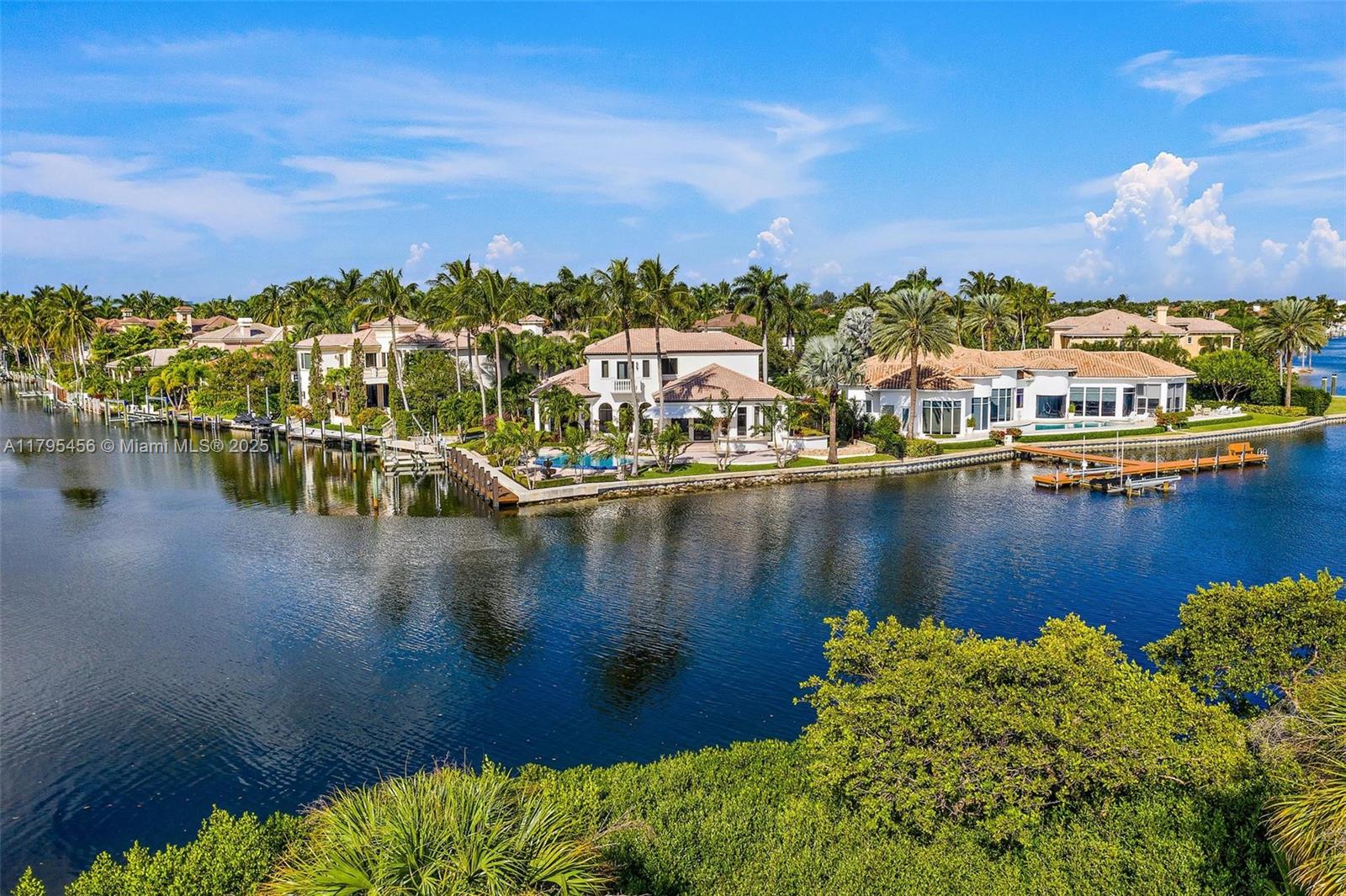 HARBOUR ISLES - Residential