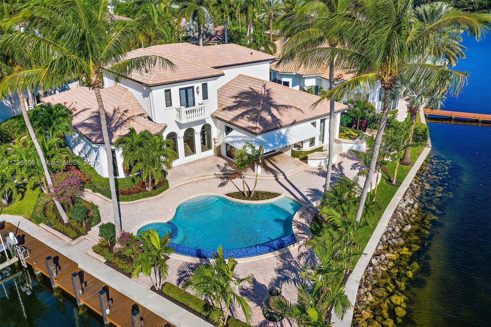 HARBOUR ISLES - Residential