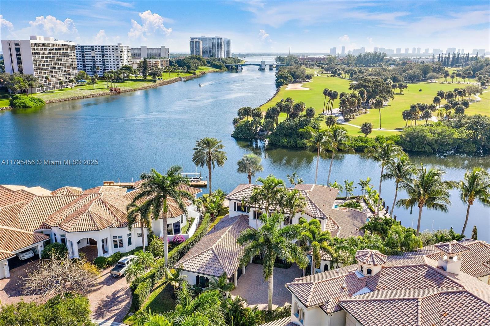 HARBOUR ISLES - Residential