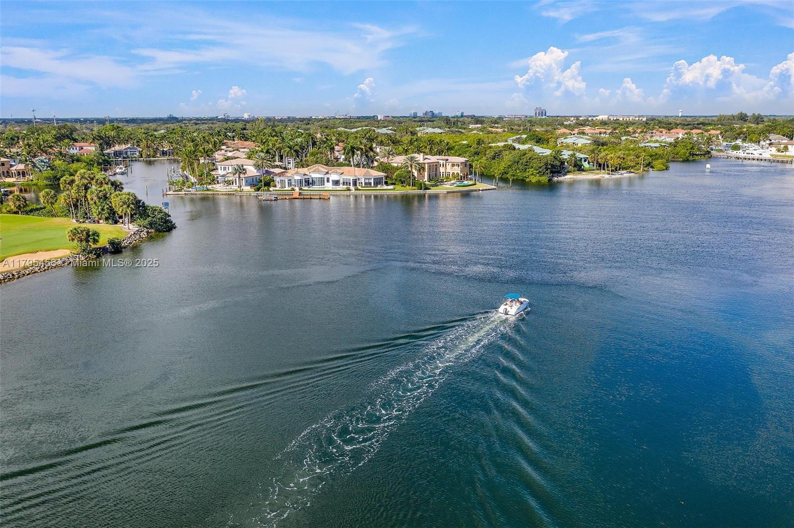 HARBOUR ISLES - Residential