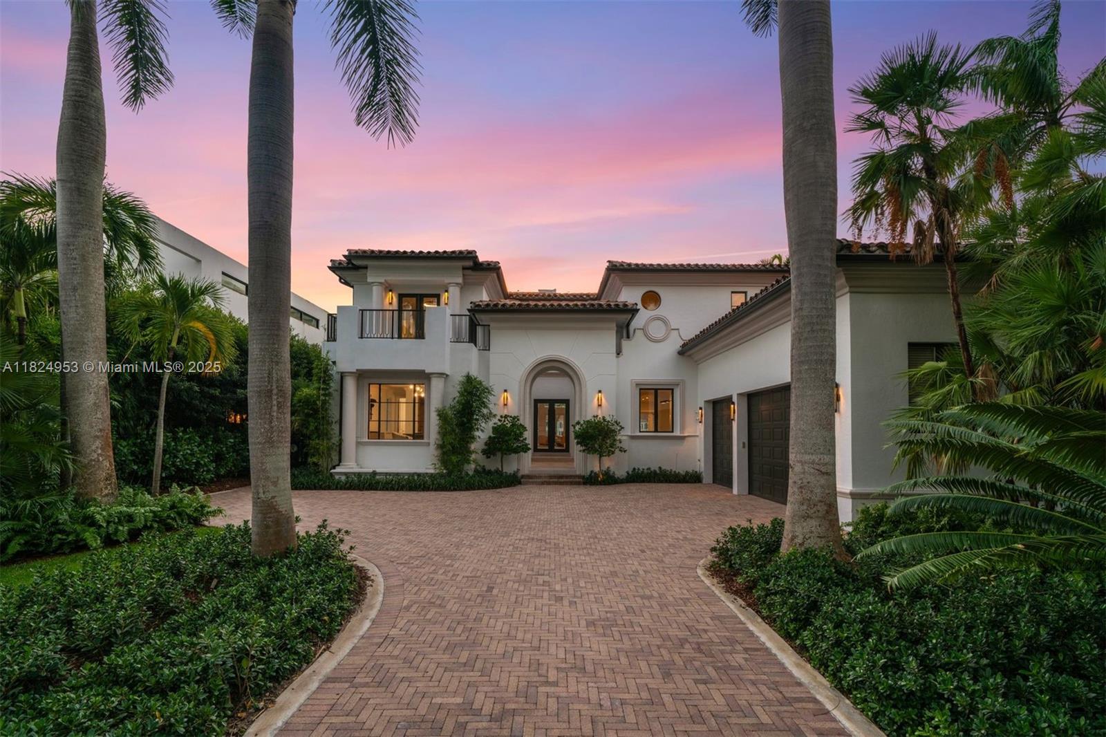 GOLDEN BEACH SEC D - Residential