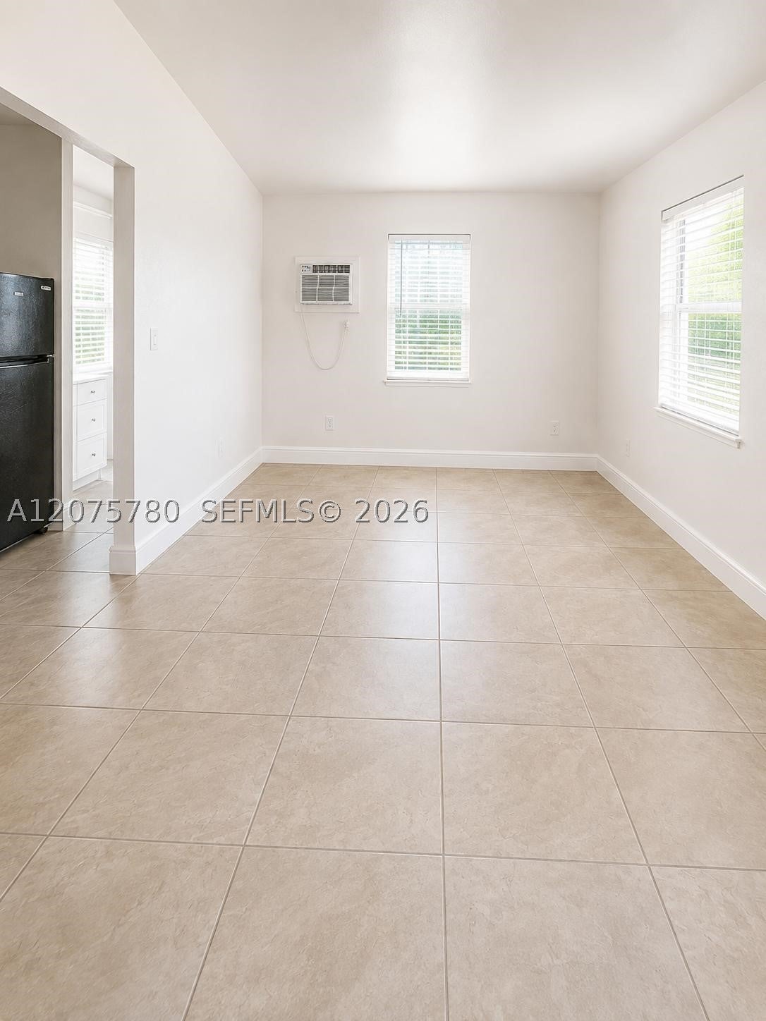 633 Mokena Dr 1