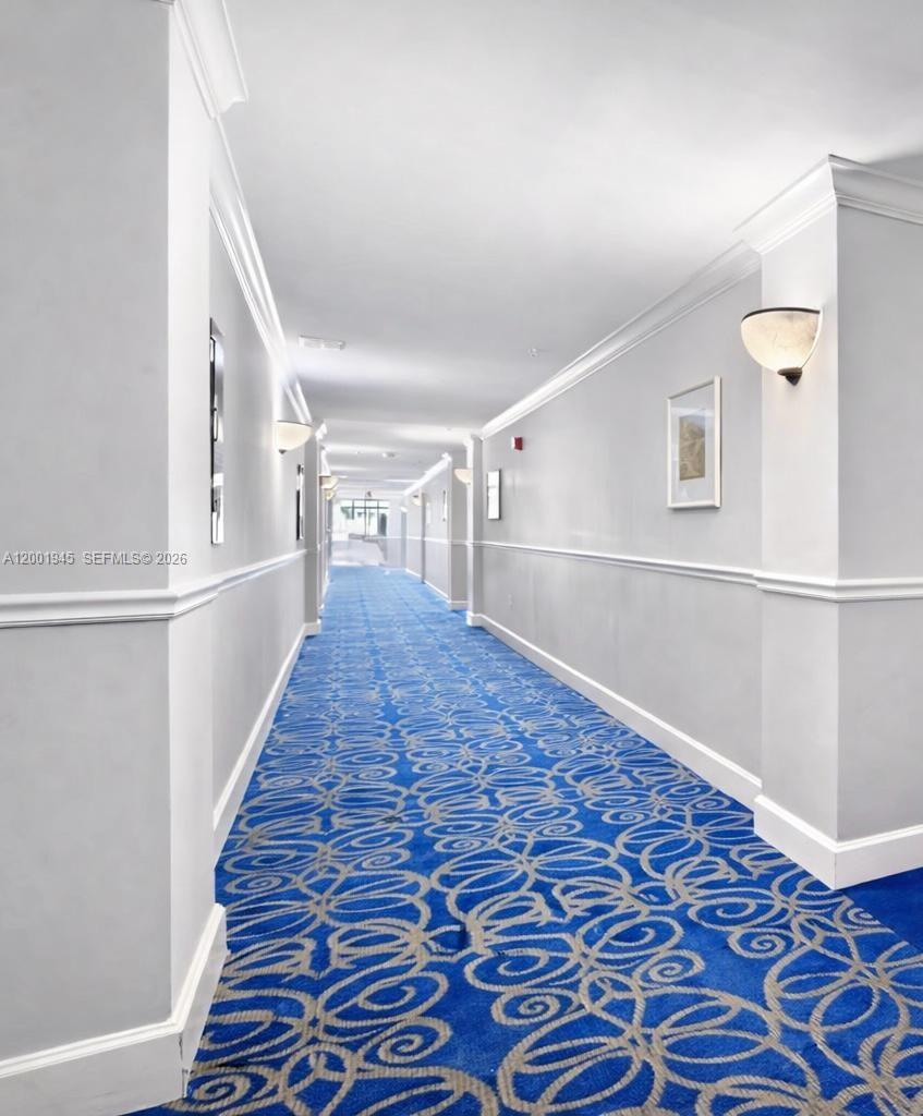 DORAL HOUSE CONDO NO 3 - Residential