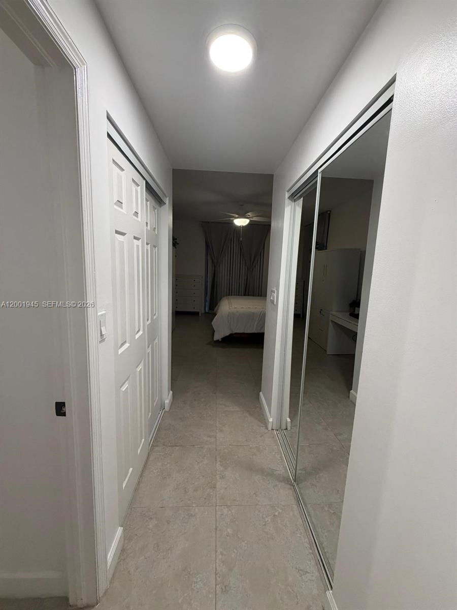 DORAL HOUSE CONDO NO 3 - Residential