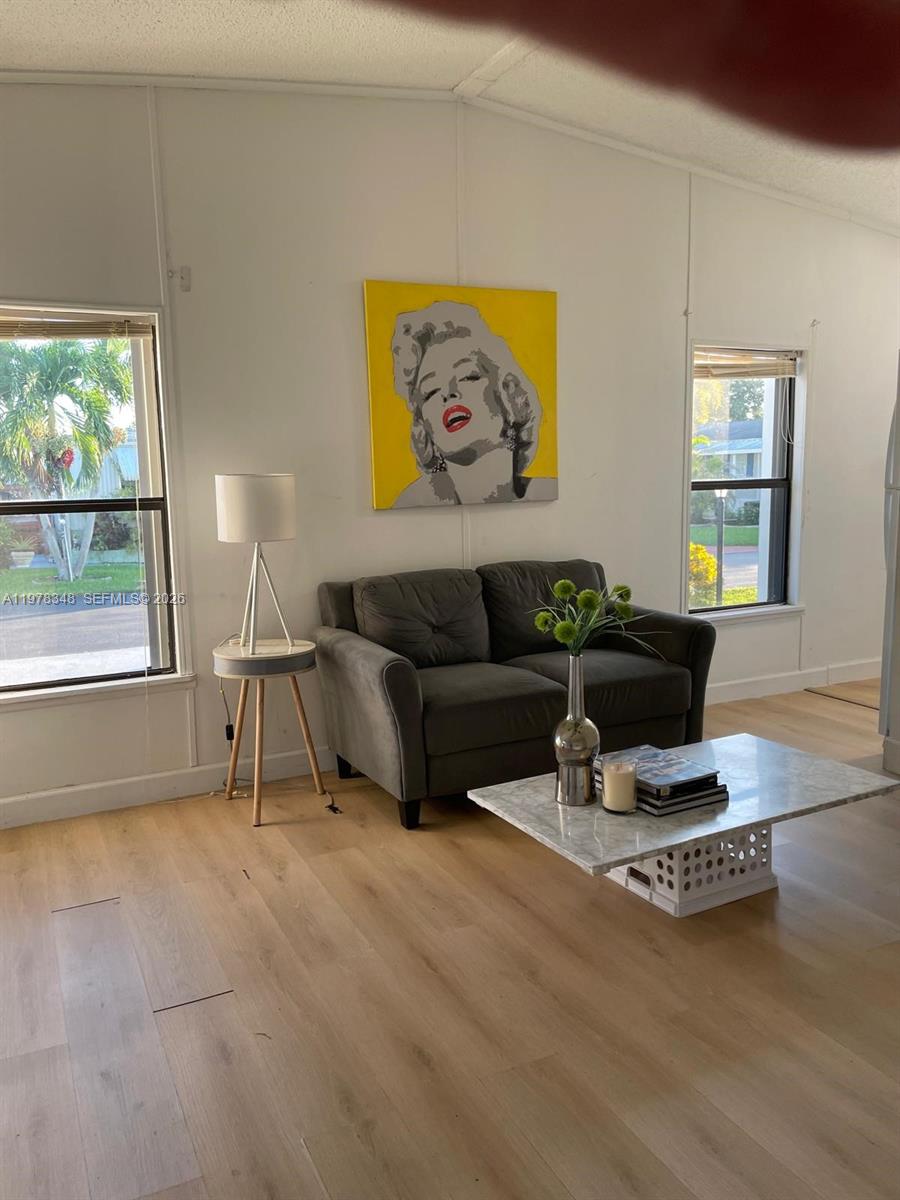 GATEWAY WEST CONDO - Residential Lease