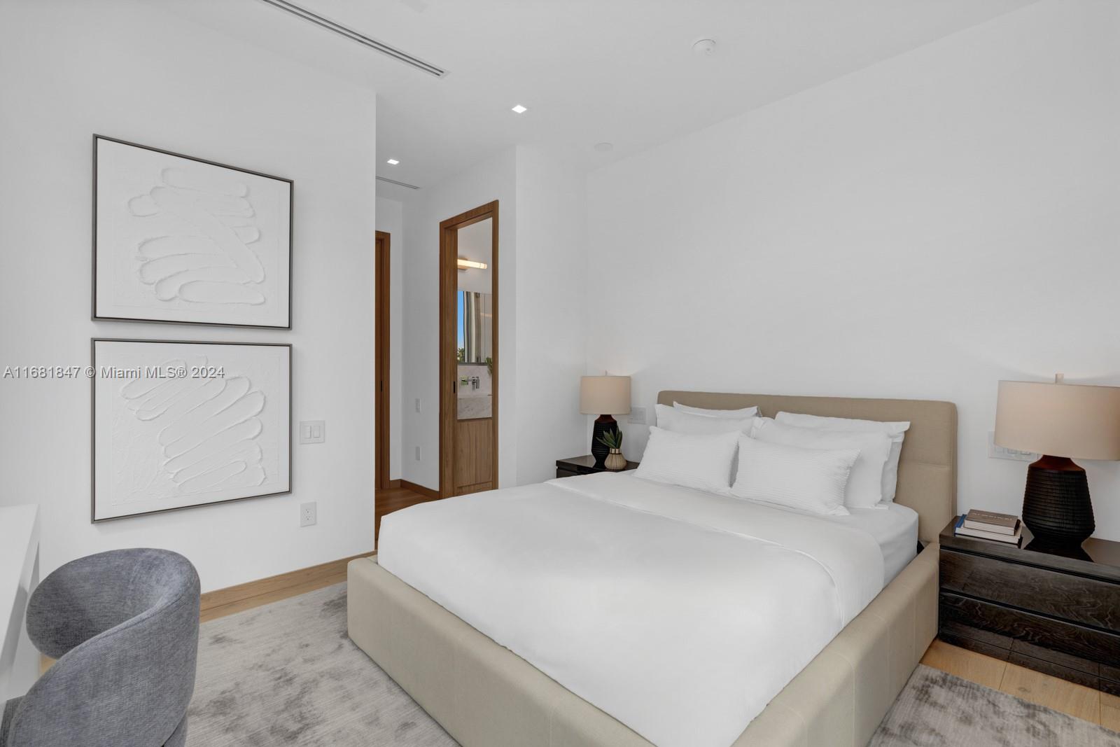 CRYSTAL VIEW - Residential