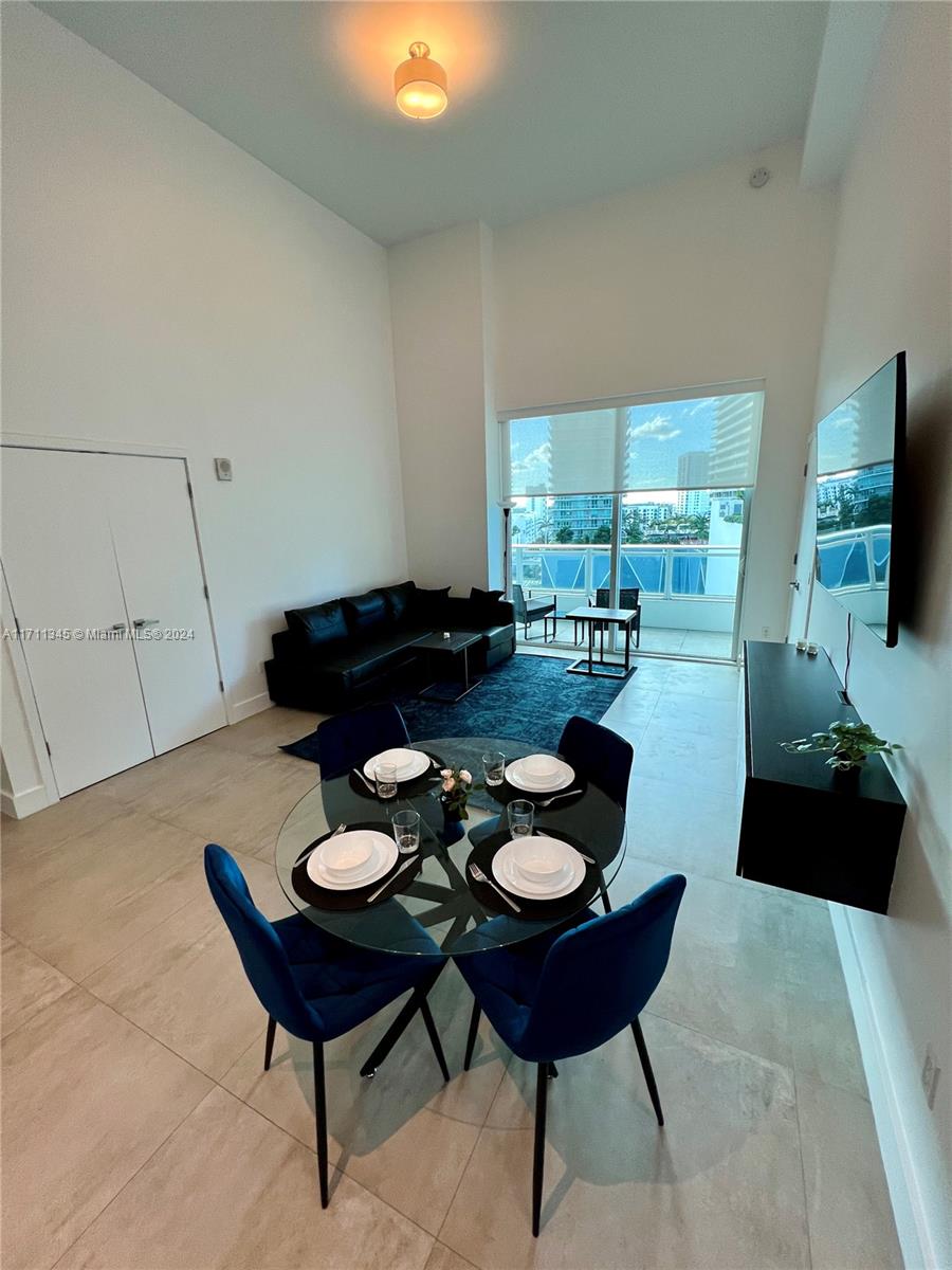 1080 Brickell Ave 1107, Miami, Broward County, Florida - 1 Bedrooms  
2 Bathrooms - 