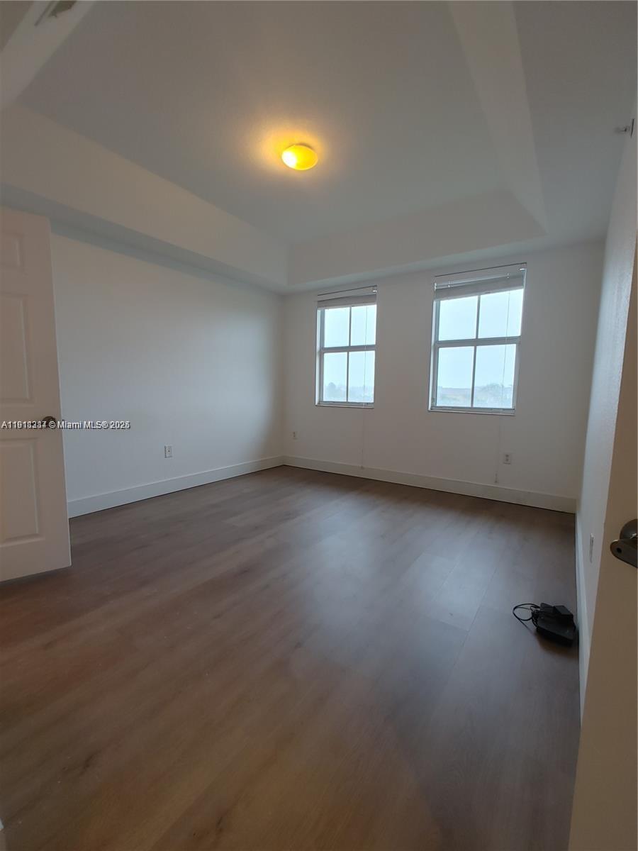 PROMENADE SHORES AT DORAL - Residential Lease