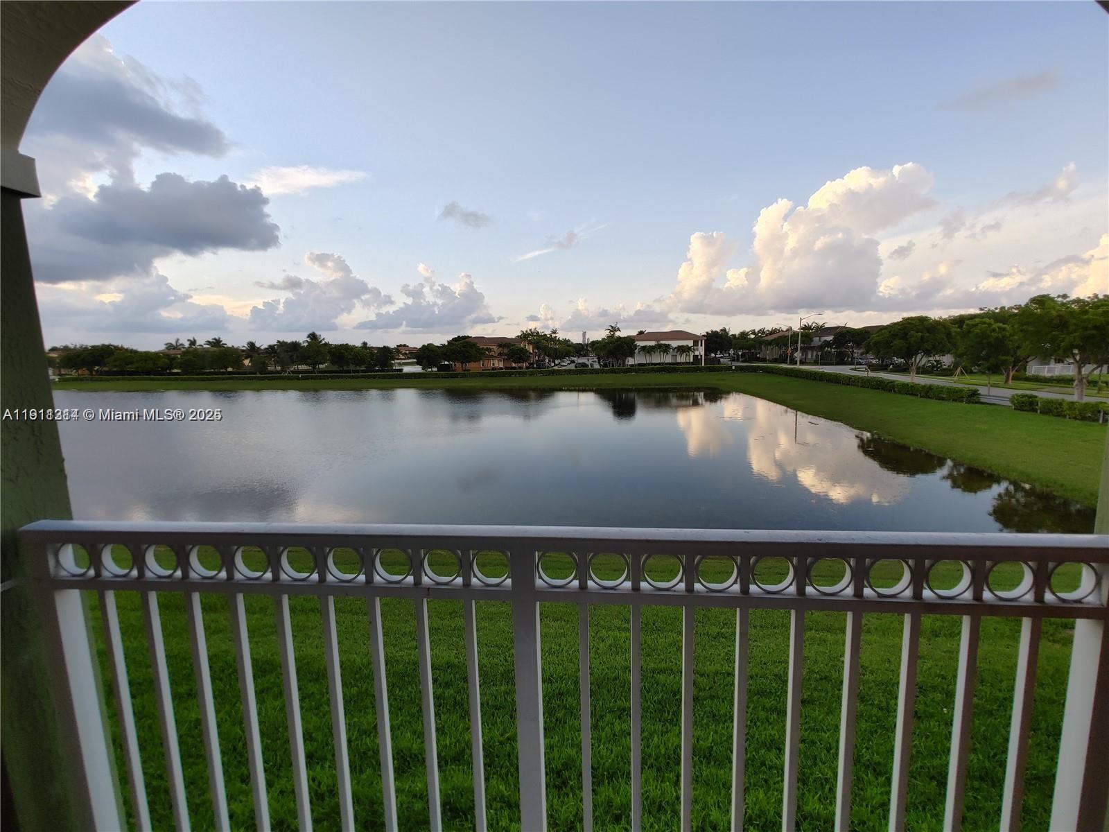 PROMENADE SHORES AT DORAL - Residential Lease