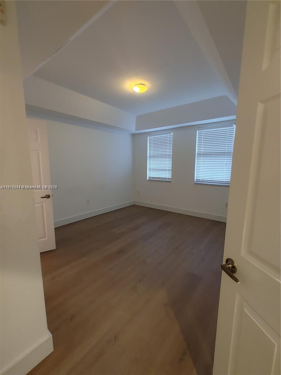 PROMENADE SHORES AT DORAL - Residential Lease