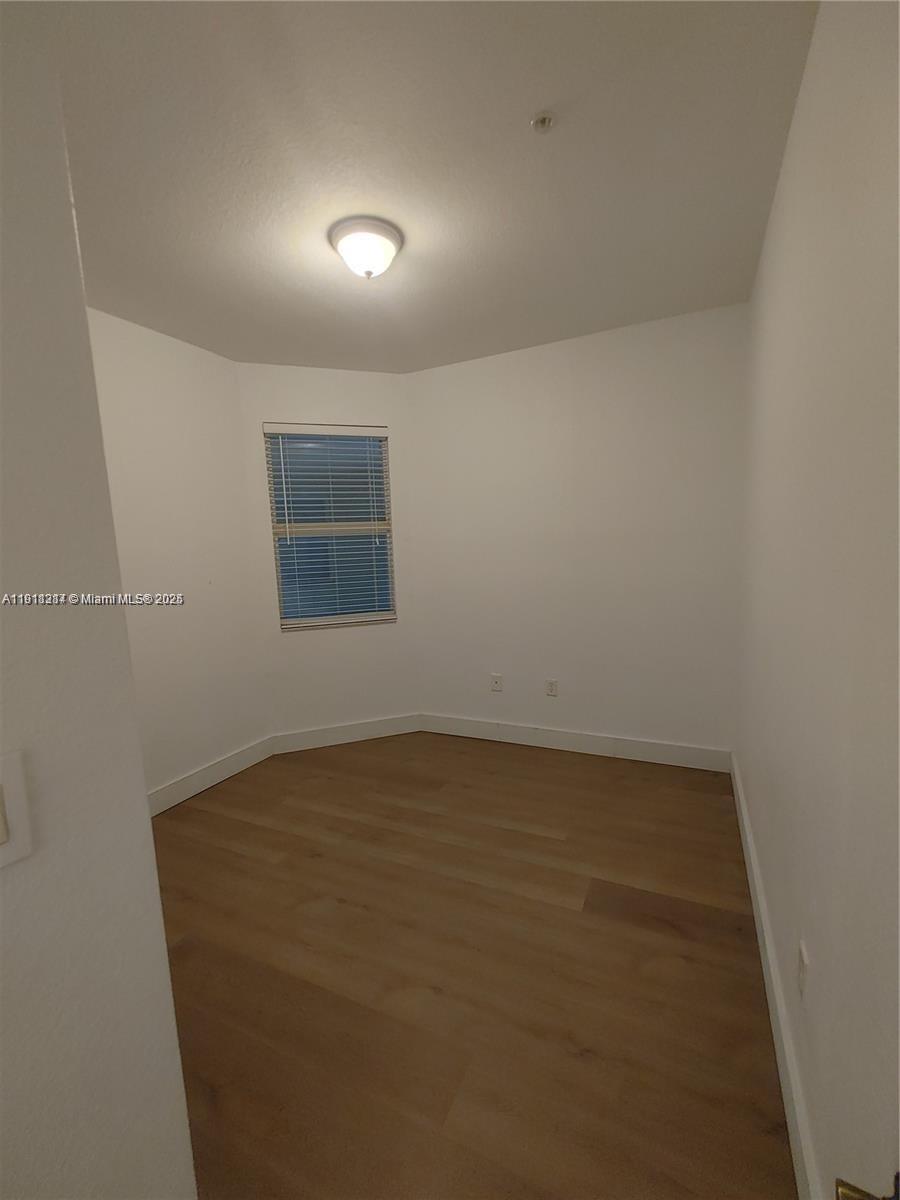 PROMENADE SHORES AT DORAL - Residential Lease