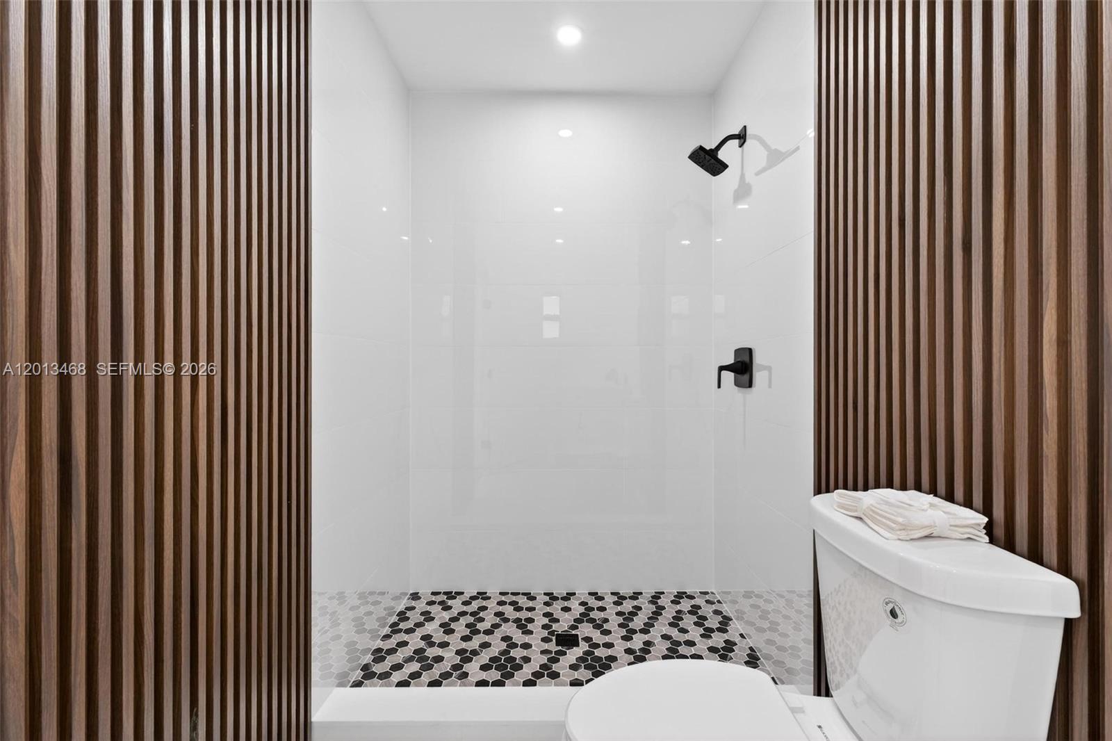 MIRAMAR ISLES SEC 2 - Residential