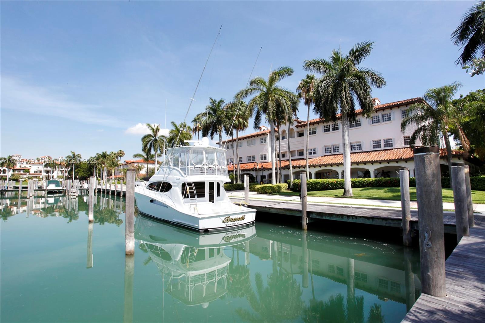 SEASIDE CONDO - Residential