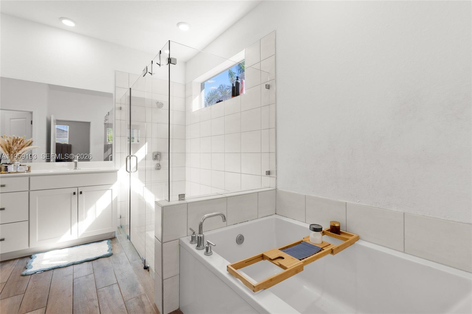 KROME GROVE ESTATES - Residential