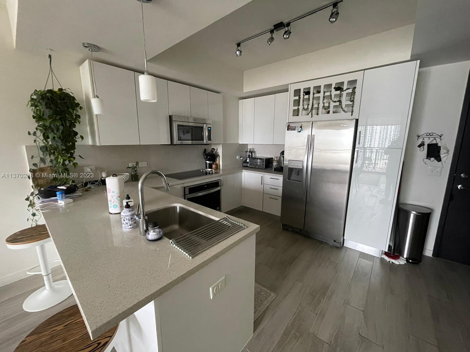 NINE AT MARY BRICKELL VILL - Residential Lease