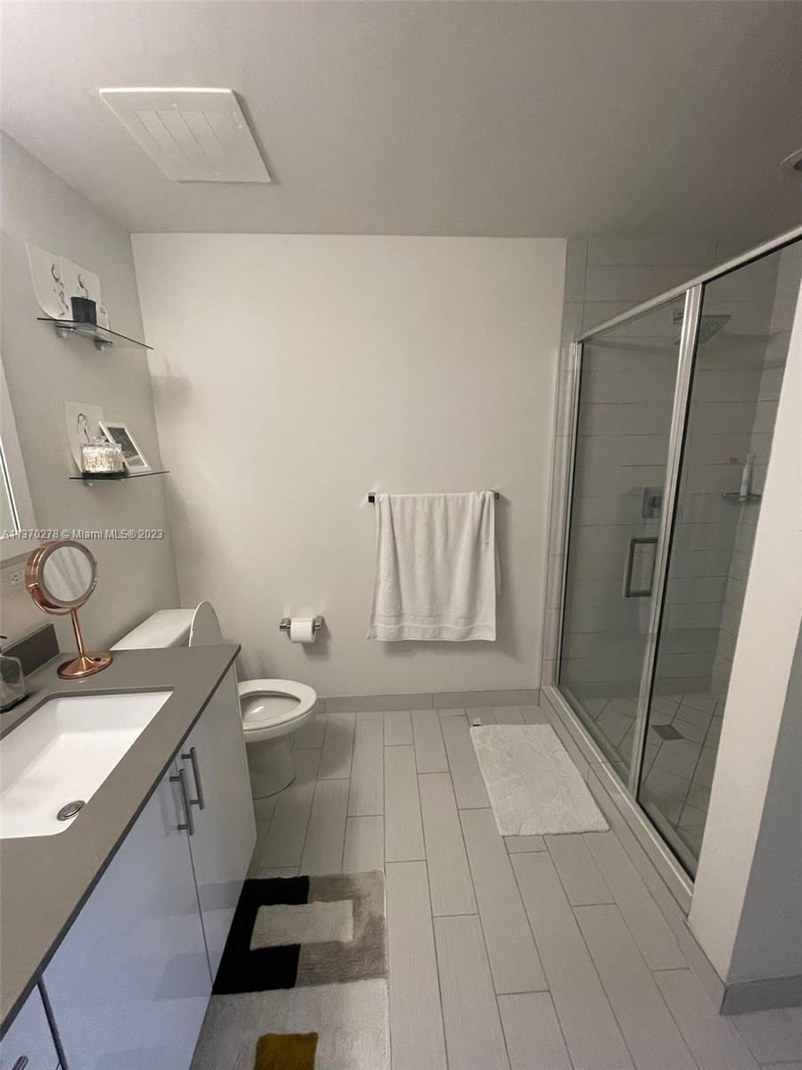 NINE AT MARY BRICKELL VILL - Residential Lease